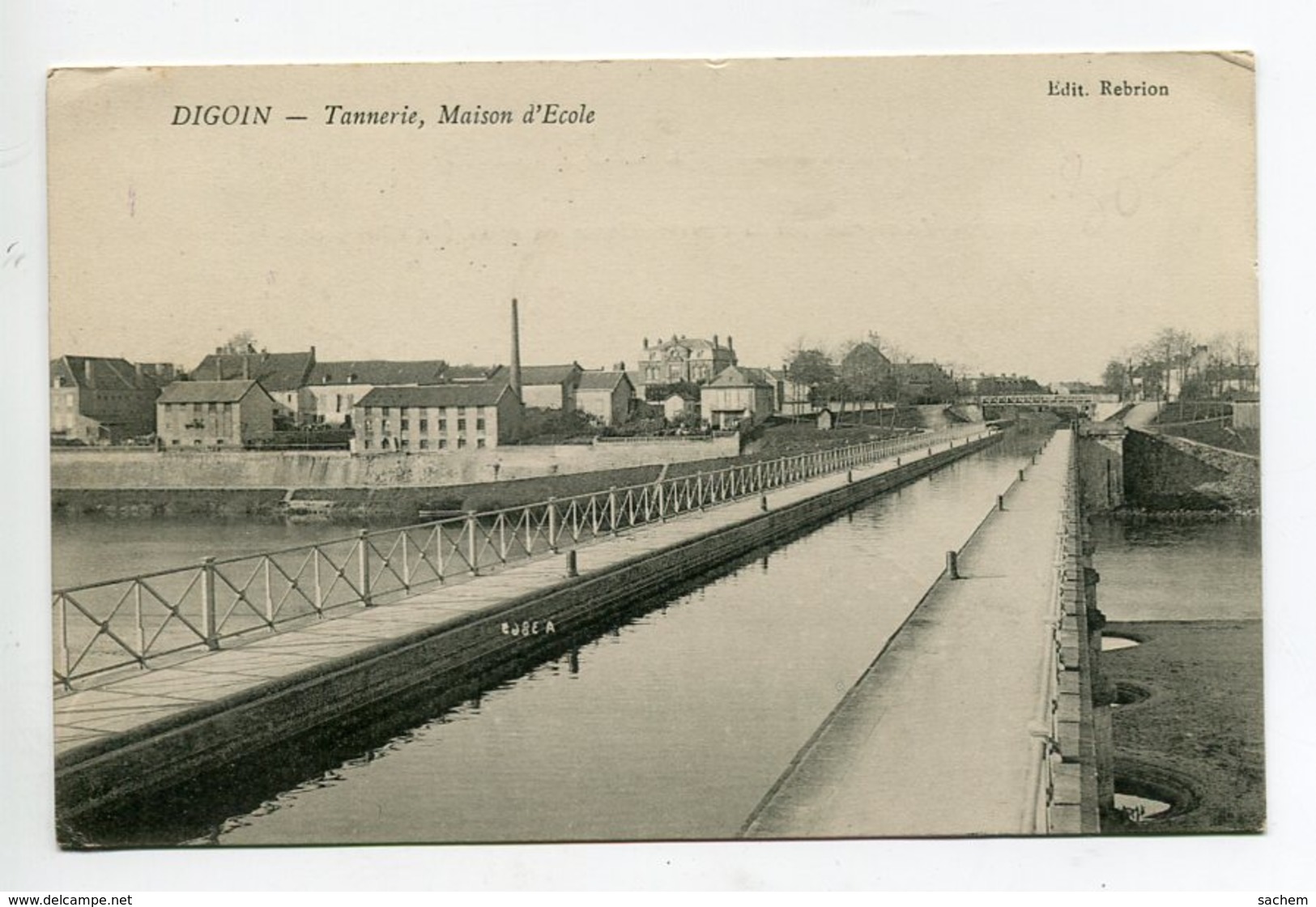 71 DIGOIN Canal Tannerie Et Maison D'Ecole écrite Par Militaire   D01 2020 - Digoin