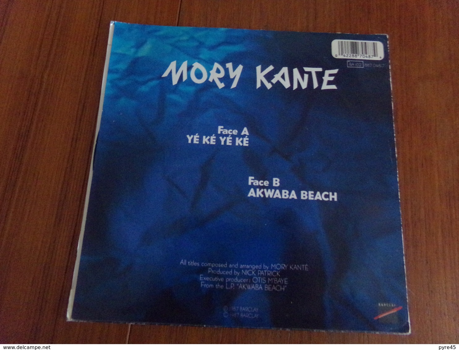 45 T Mory Kante " Yé Ké Yé Ké, Akwaba Beach " - Wereldmuziek