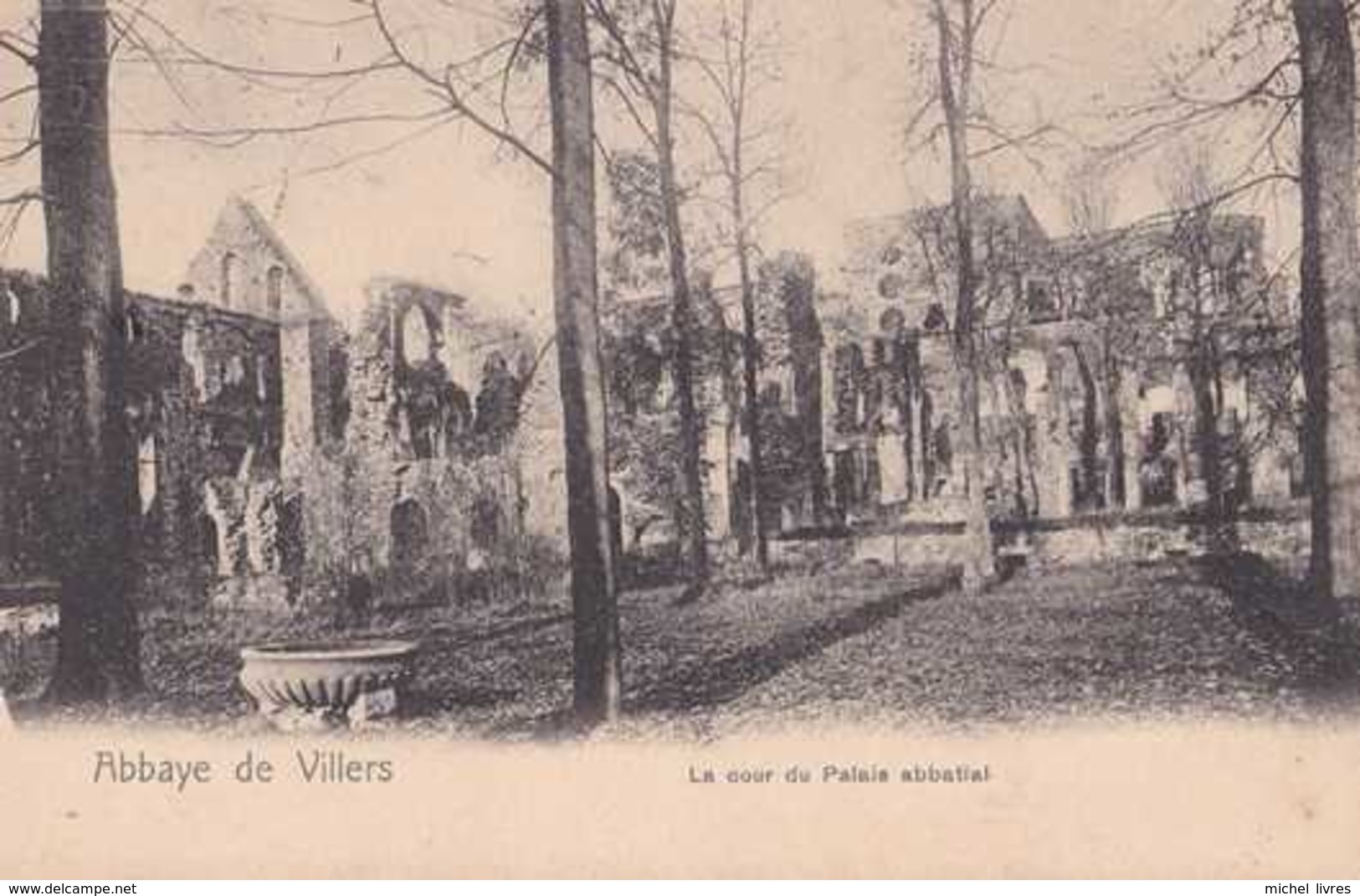 Villers-la-Ville - Abbaye - La Cour Du Palais Abbatial - Circulé En 1903 - Dos Non Séparé - TBE - Villers-la-Ville