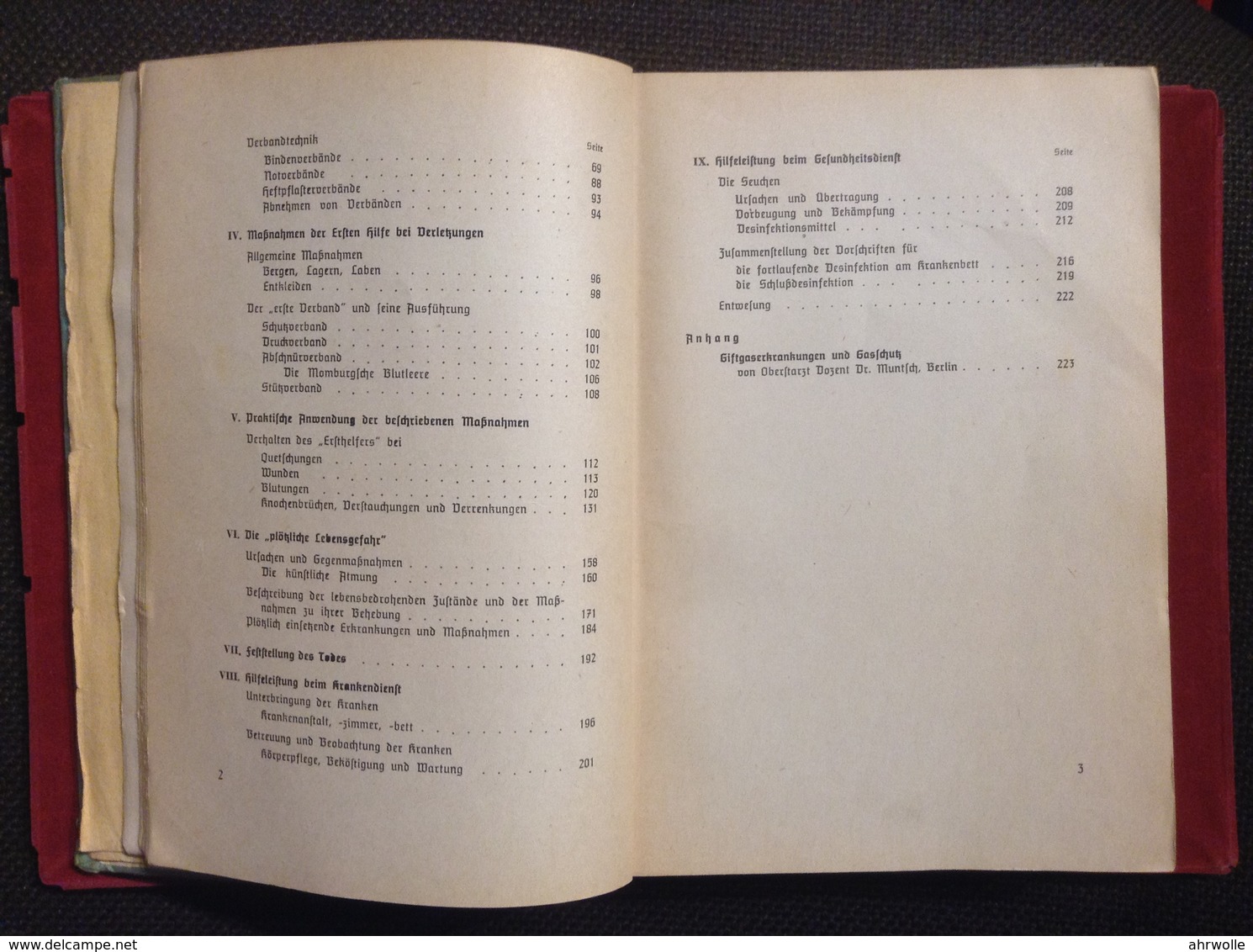 Buch WW2 Amtliches Unterrichtsbuch über Erste Hilfe DRK Berlin 1941 Dr.med. Richard Krueger SS Standartenführer