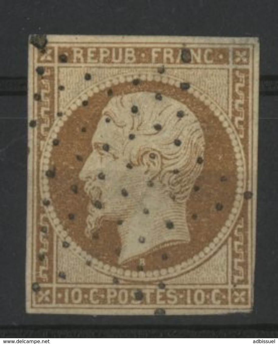 N°9 10ct Bistre.jaune Cote 850 €. Oblitération étoile. Lire Description - 1852 Luigi-Napoleone