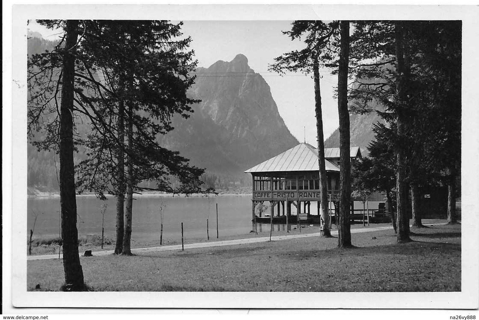 Dobbiaco (Bolzano). Il Lago - Tabella Birra Forst A Destra. - Bolzano (Bozen)