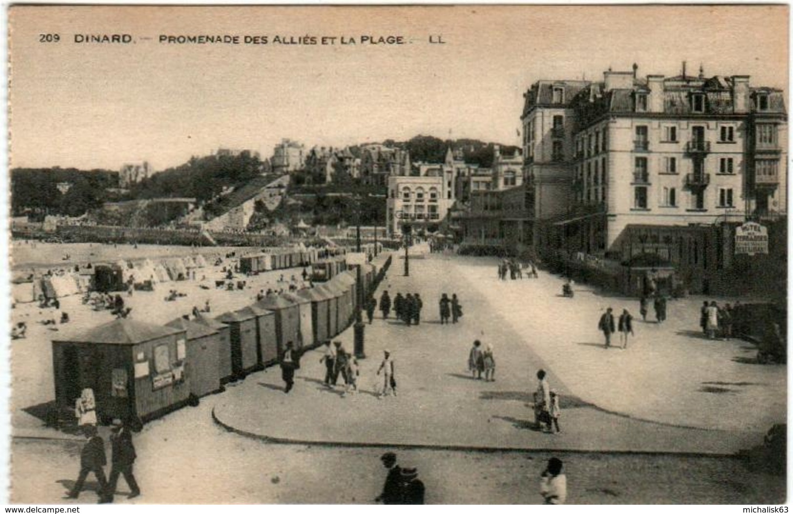 51dx 1629 CPA - DINARD - PROMENADE DES ALLIES ET LA PLAGE - Dinard