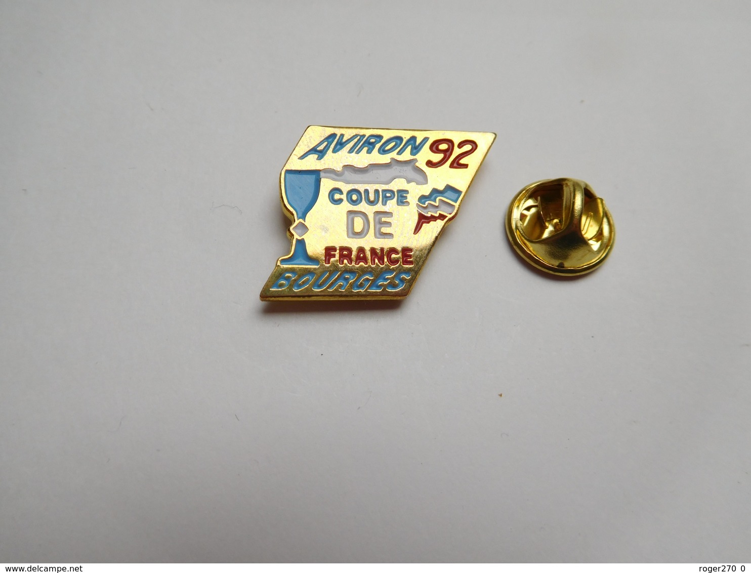 Beau Pin's , Aviron , Coupe De France 92 , Aviron , Bourges , Cher - Aviron