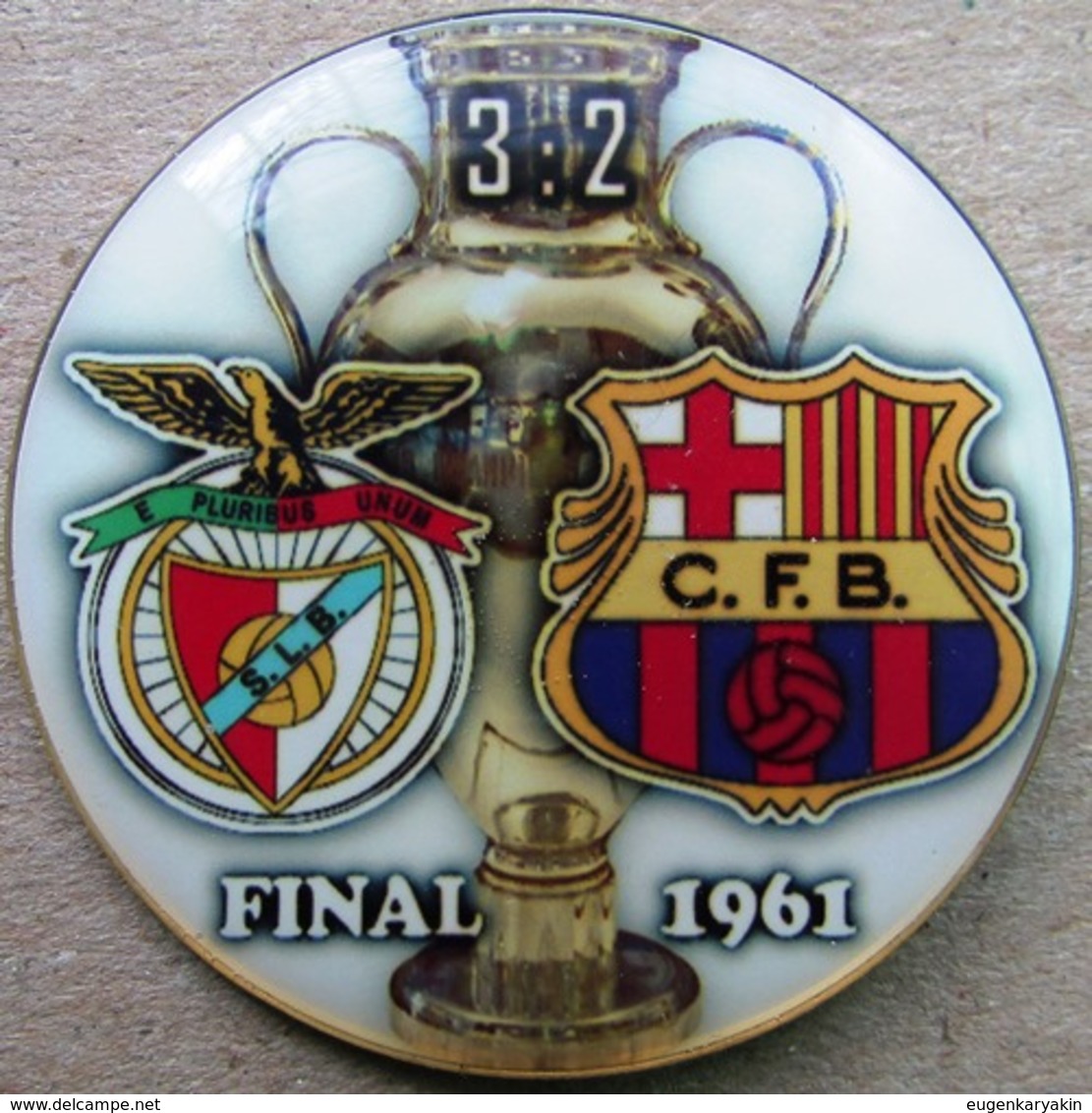 Pin Champions League UEFA Final 1961 Benfica Lisboa Vs Barcelona - Fútbol