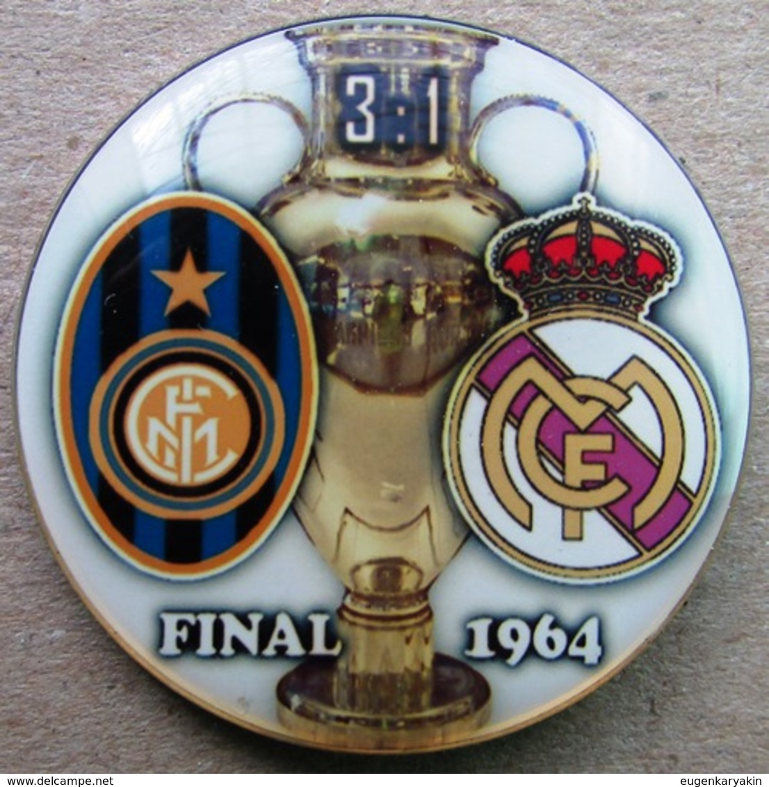 Pin Champions League UEFA Final 1964 Internazionale Milan Vs Real Madrid - Fussball