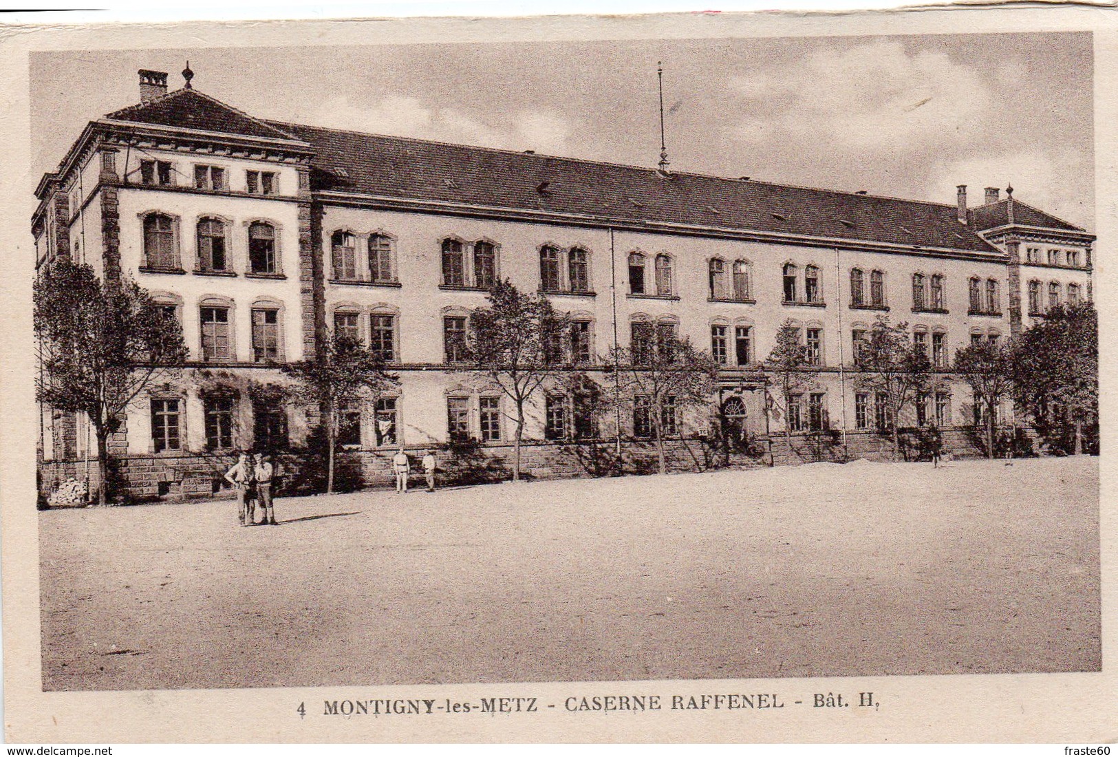 Montigny Les Metz - Caserne Raffenel , Bât. H (provient D'un Carnet) - Altri & Non Classificati