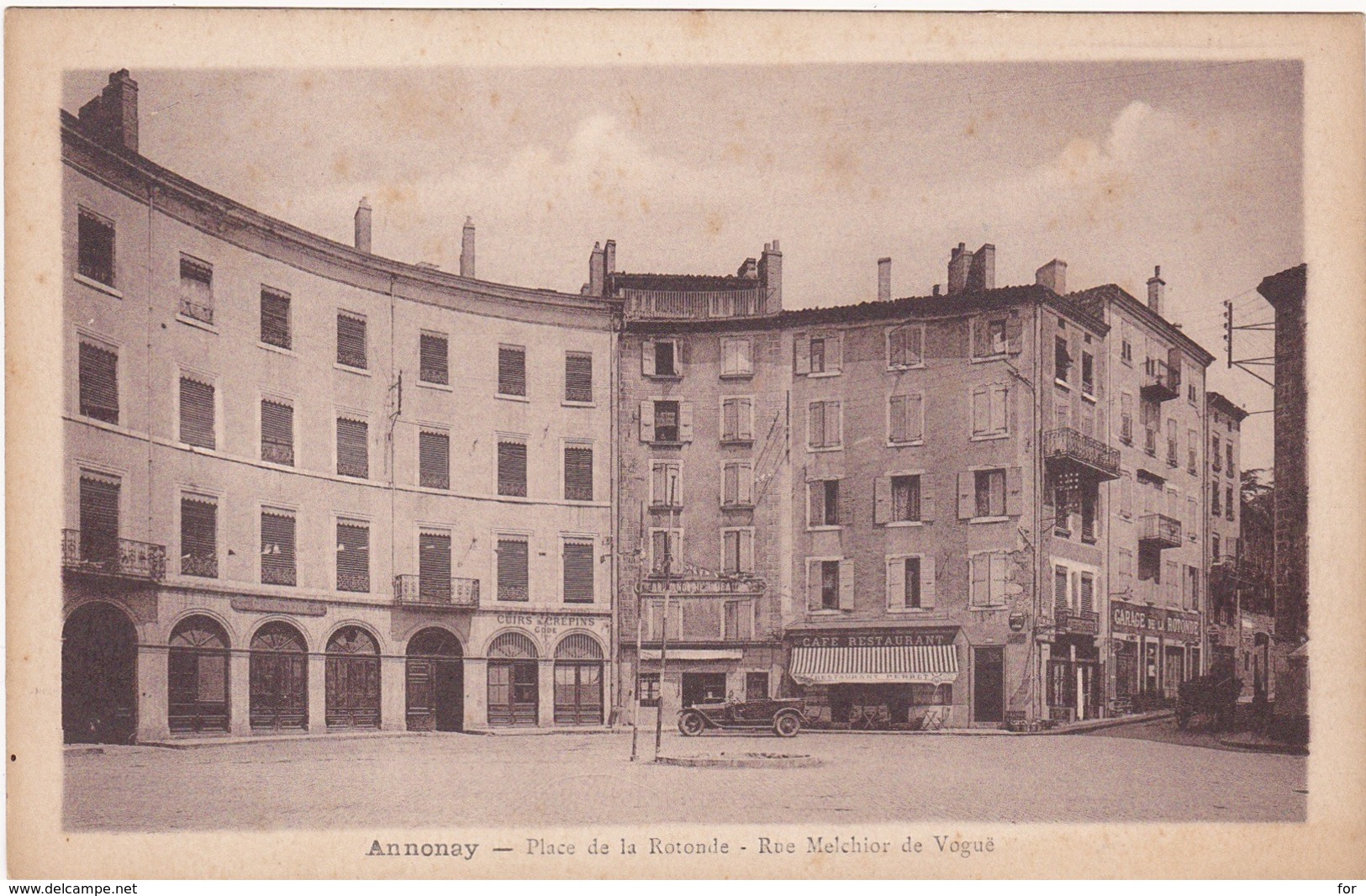 Ardèche : ANNONAY : Place De La Rotonde - Rue Melchior De Vogue - Annonay