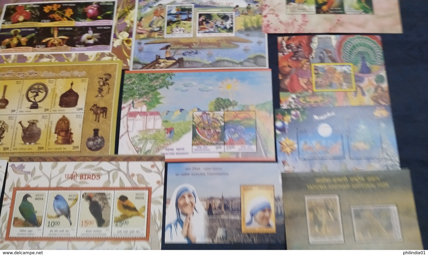 India 2016 Year Pack Of 17 M/s On Birds Wildlife Orchids Metal Craft Parrots Joints Issue Tourism Mother Teresa MNH - Années Complètes