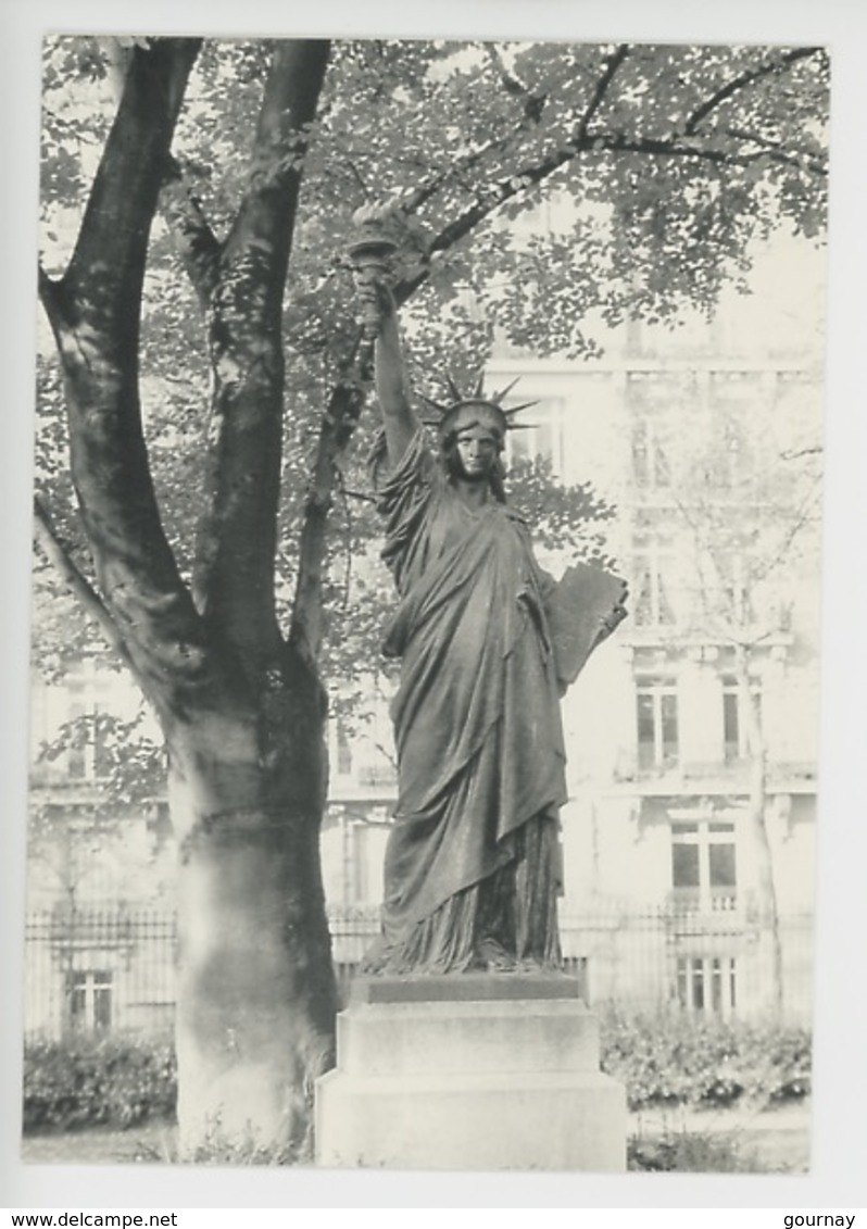 Paris Statue De La Liberté Jardin Du Luxembourg (Bartholdi 1899) Athis De L'Orne Collège - Parcs, Jardins