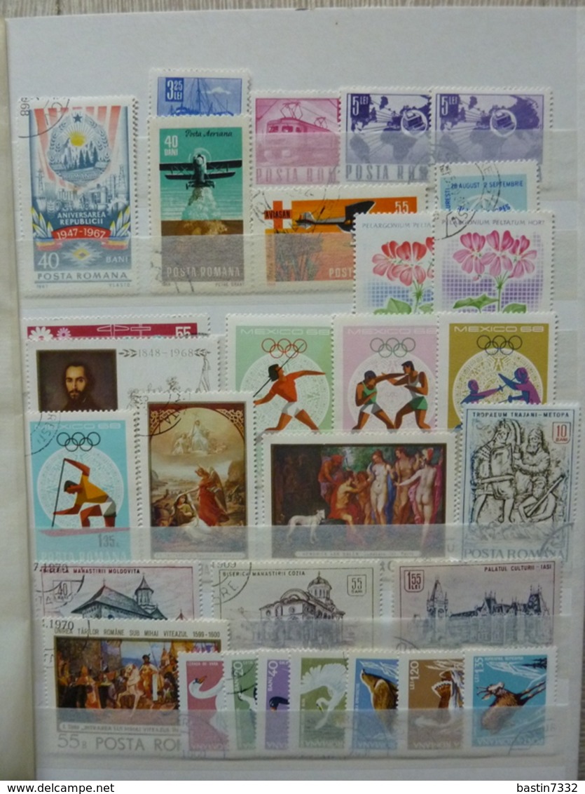 World,Motief/Motiv/Thematics/Topics/East-Europe in 5 stockbooks+approx. 550 grams off paper stamps!