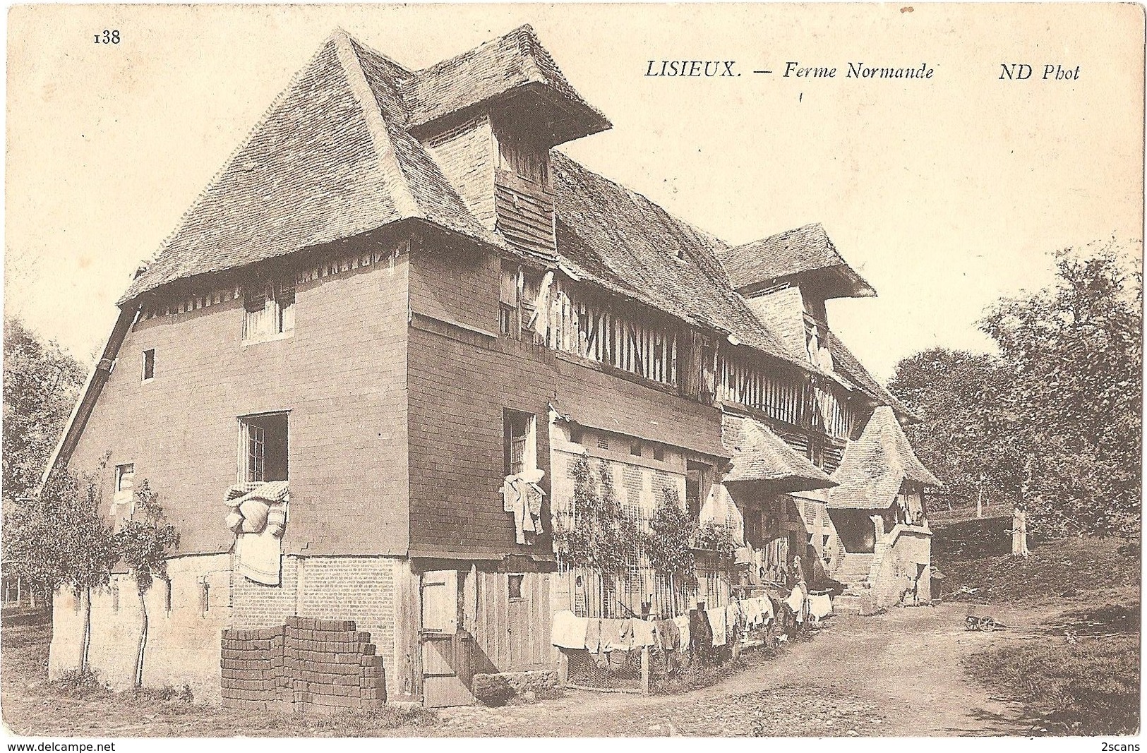 Dépt 14 - LISIEUX - Ferme Normande - (ND Phot N° 138) - Lisieux