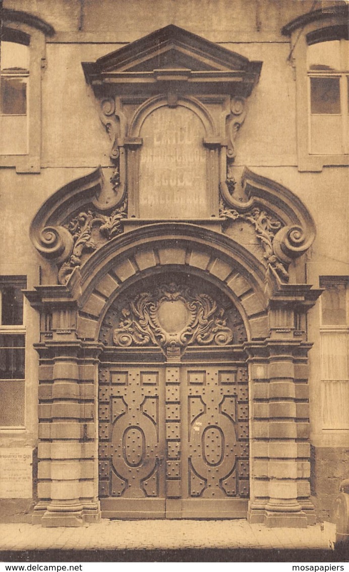 Gand - Porte Monumentale De L'ancien Couvent Des Jésuites - Ed. Walschaerts - Gent