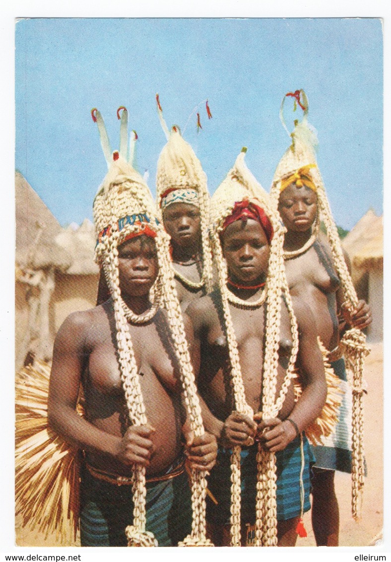 AFRIQUE. COTE-D'IVOIRE. DANSEUSES Aux TRESSES. FEMMES SEINS NUS. CARTE PUBLICITAIRE PLASMARINE. - Côte-d'Ivoire