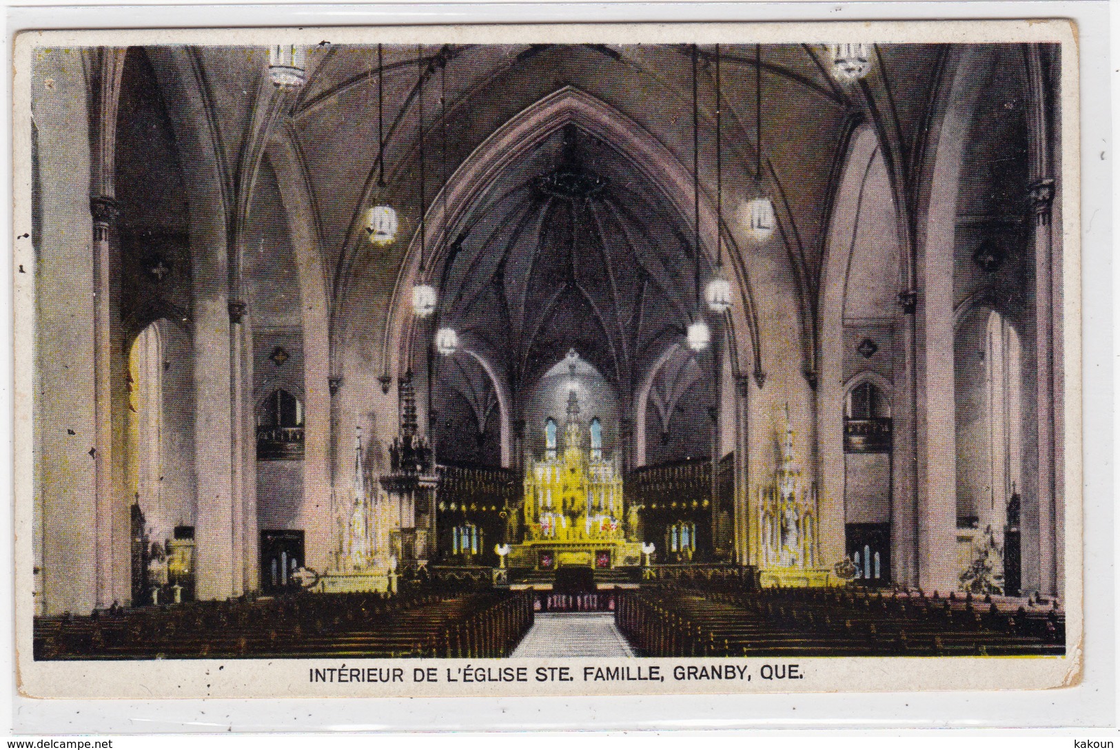 Intérieur De L'Église Ste-Famille, Granby, Québec, Non Circulée (F419) - Granby