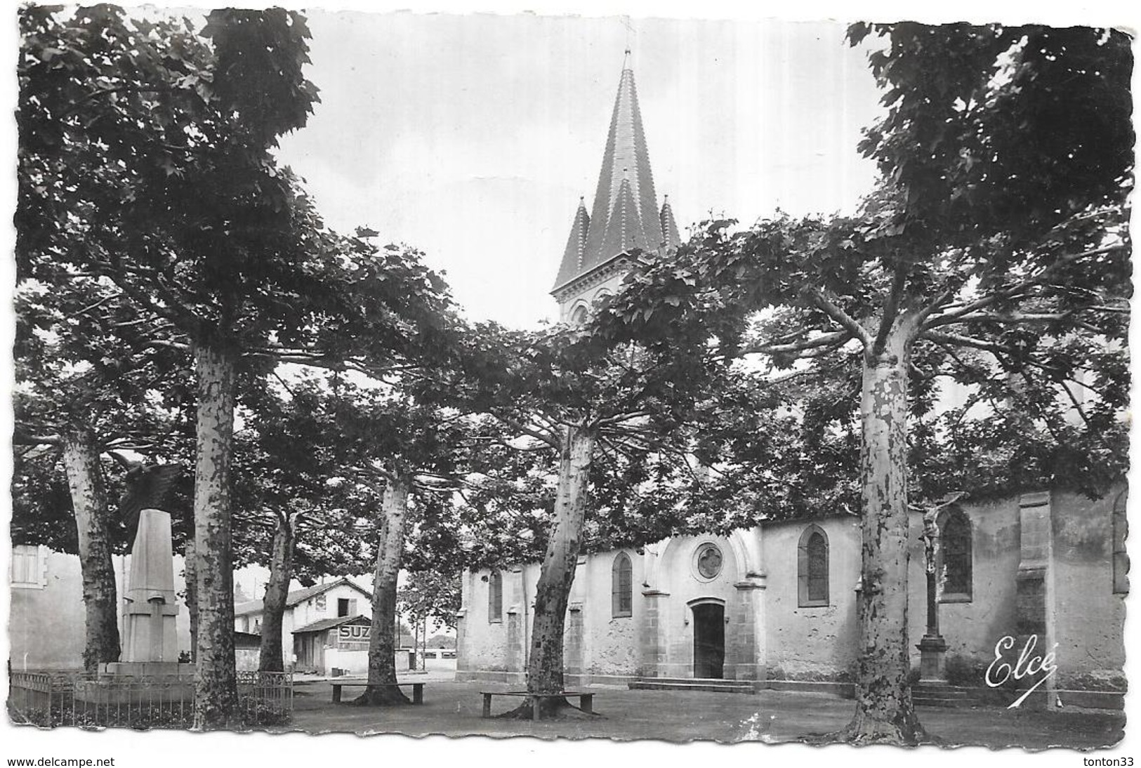 SAINT VINCENT DE TYROSSE - 40 - L'Eglise Et Le Monument Aux Morts - VIP - - Saint Vincent De Tyrosse