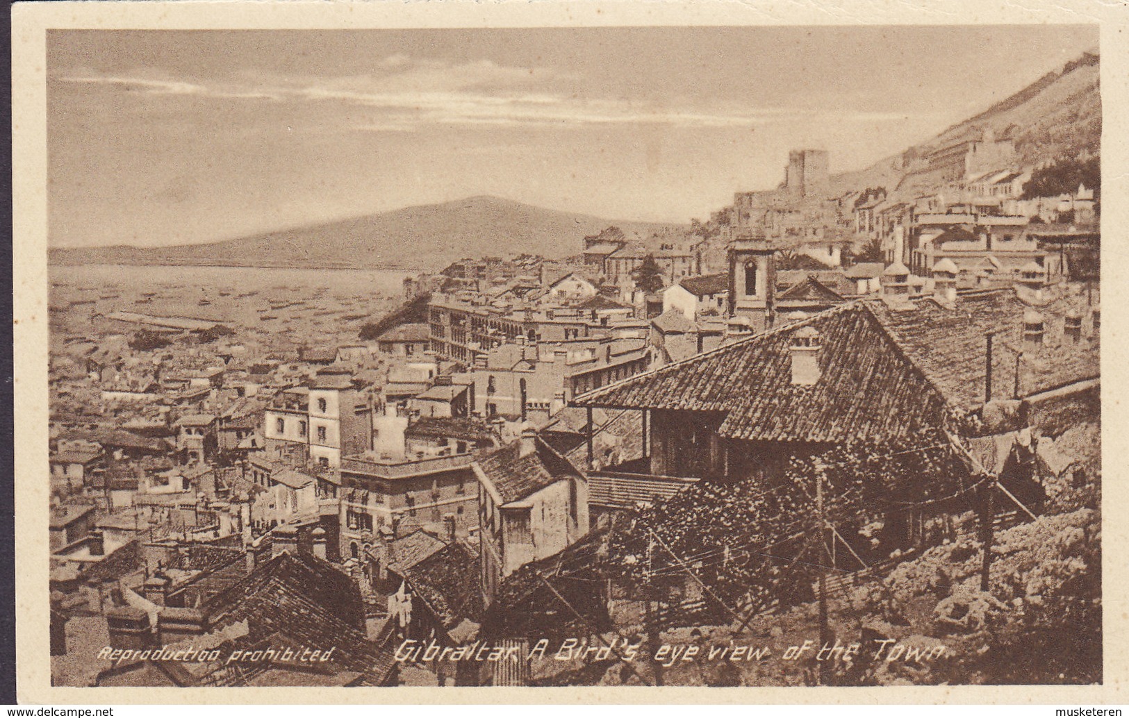 Gibraltar PPC A Bird's Eye View Of The Town V.H. Cumbo, No. 157 Main Street 39025 (Unused) (2 Scans) - Gibraltar