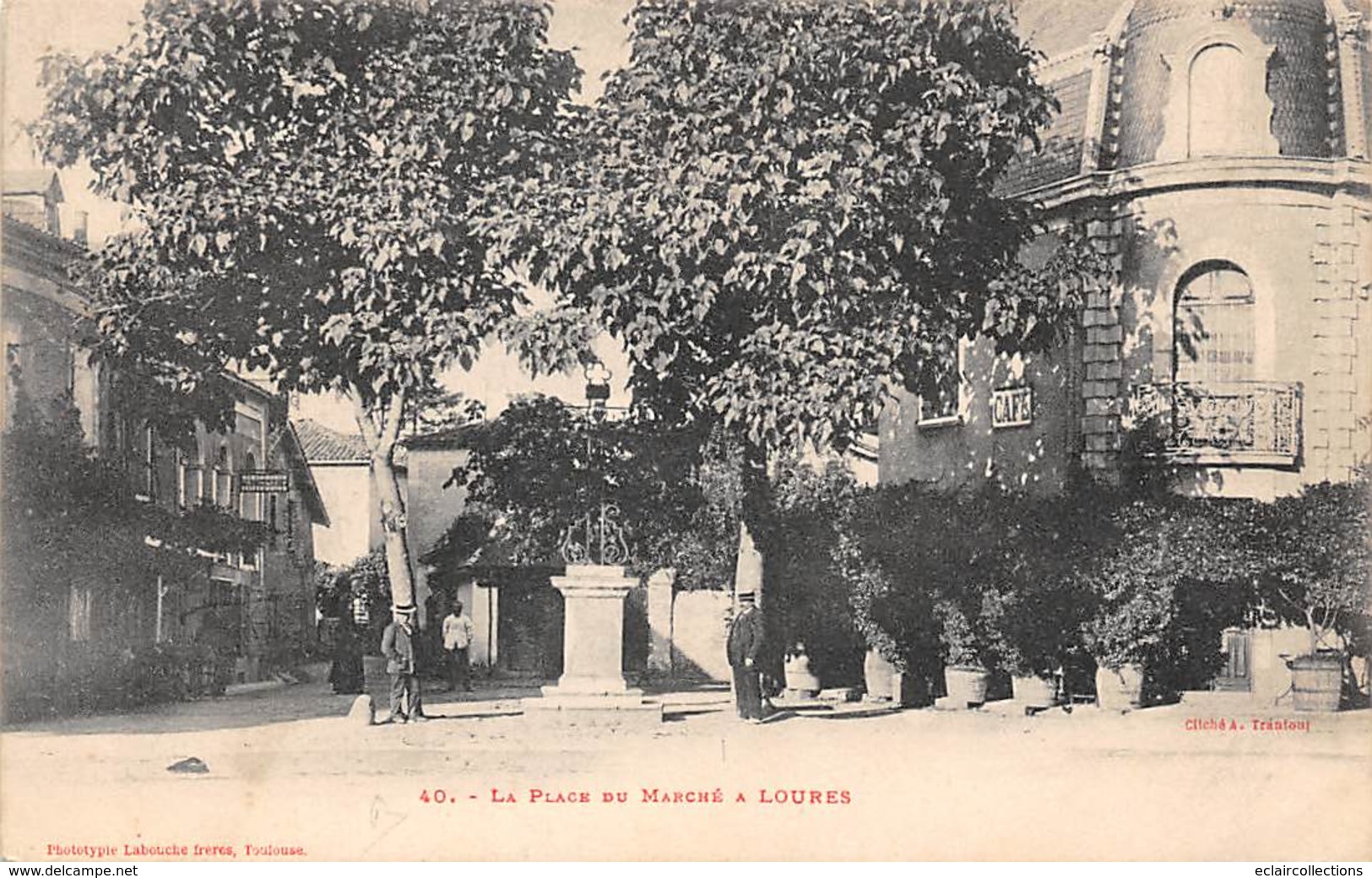 Loures-Barousse         65       Place Du Marché            (voir Scan) - Other & Unclassified