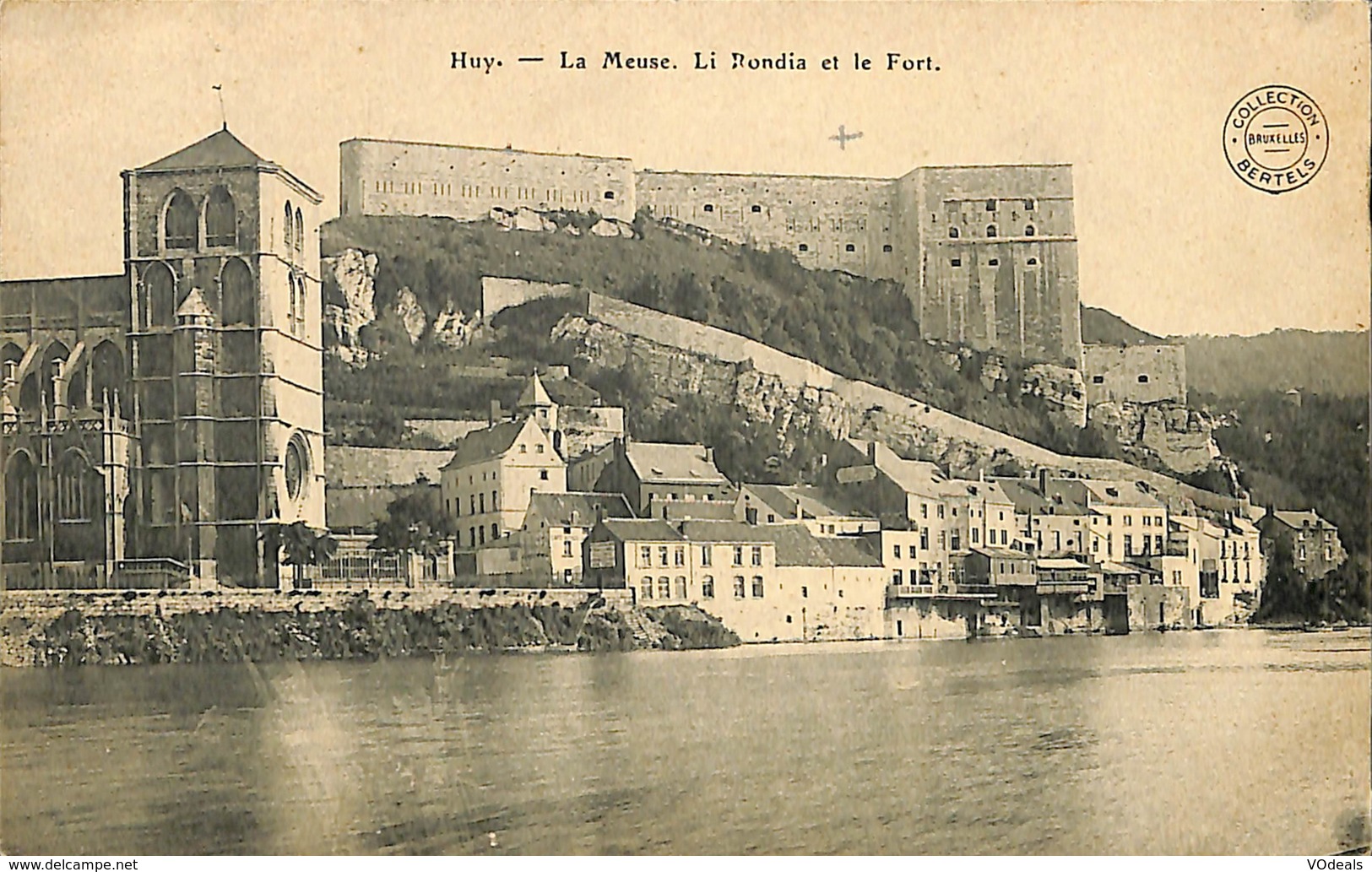 CPA - Belgique - Huy - La Meuse - Huy