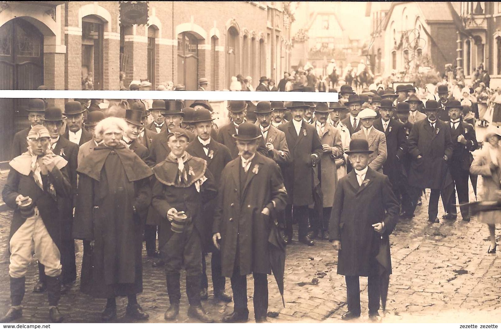 BATTICE -  HERVE - Cortège 1930  Lors Du Centenaire De L'indépendance De La Belgique  (266) - Herve