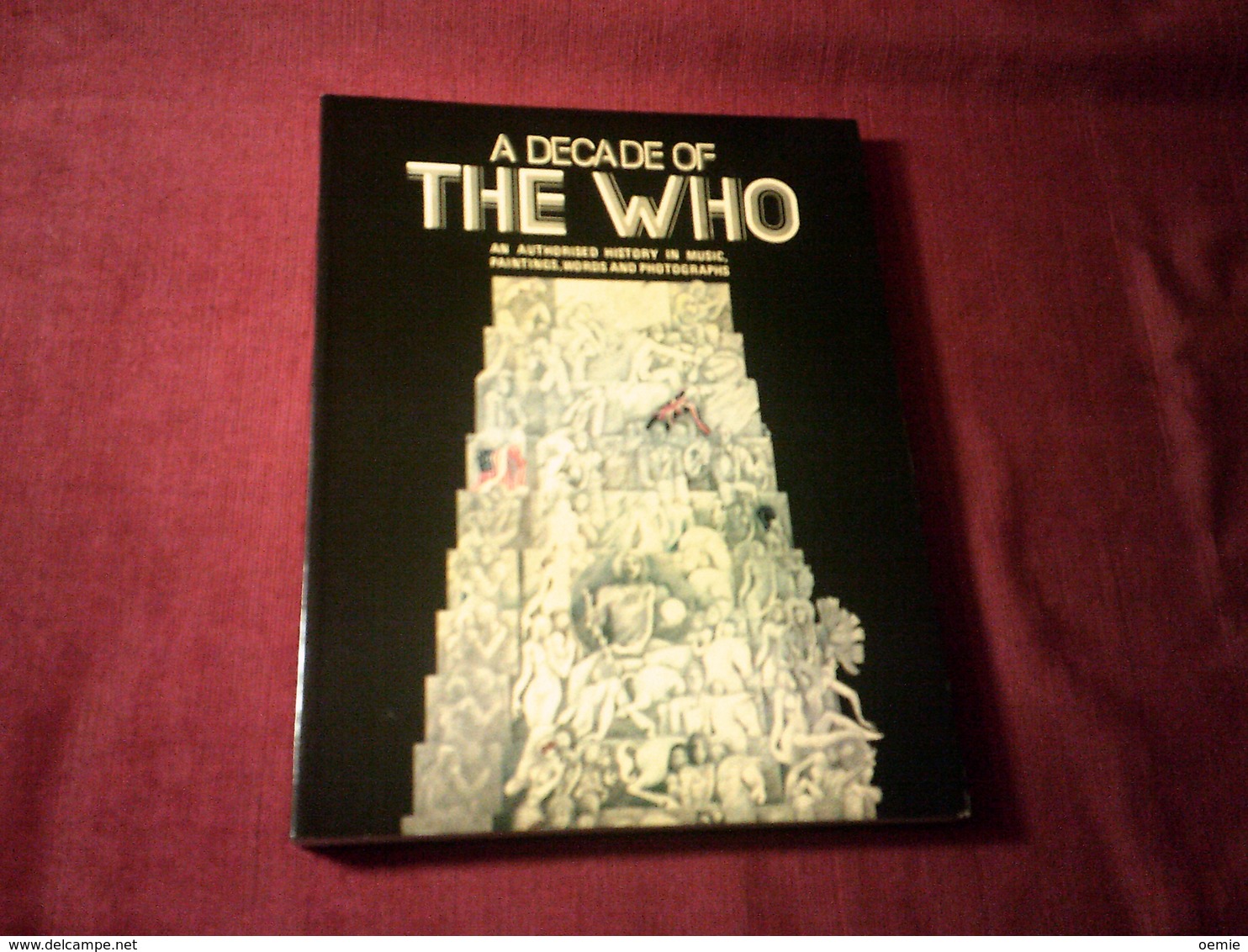 THE WHO  °°  DECADE OF THE WHO   LIVRE DE PARTITIONS - Culture