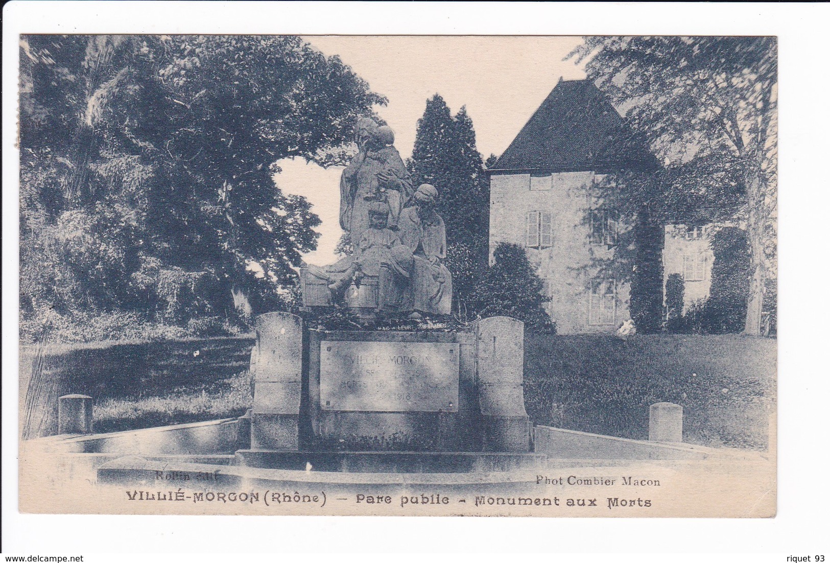 VILLIE-MORGON - Parc Public - Monument Aux Morts - Villie Morgon