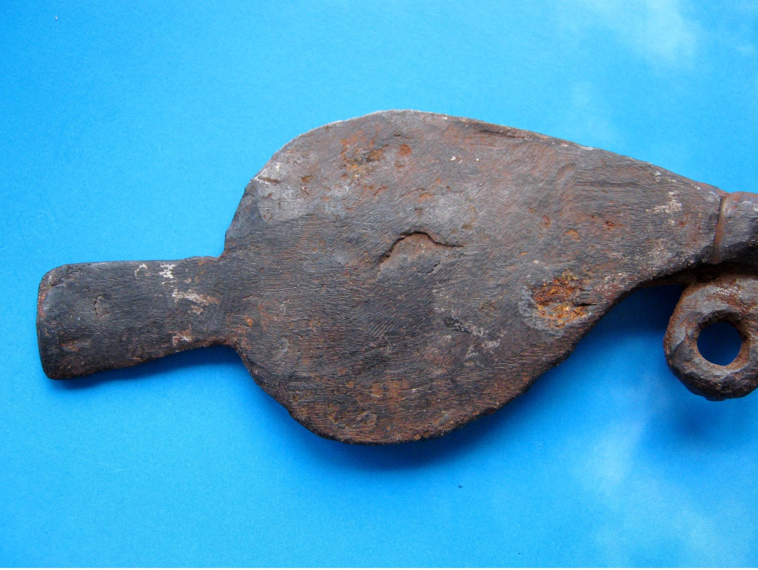 Ancient iron musket key (wheellock) 16 centuries