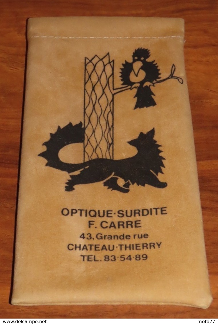 Etui à Lunettes Brun Pâle - LES FABLES DE LA FONTAINE - Château-Thierry 02 - Vers 1960 - Auteurs Français