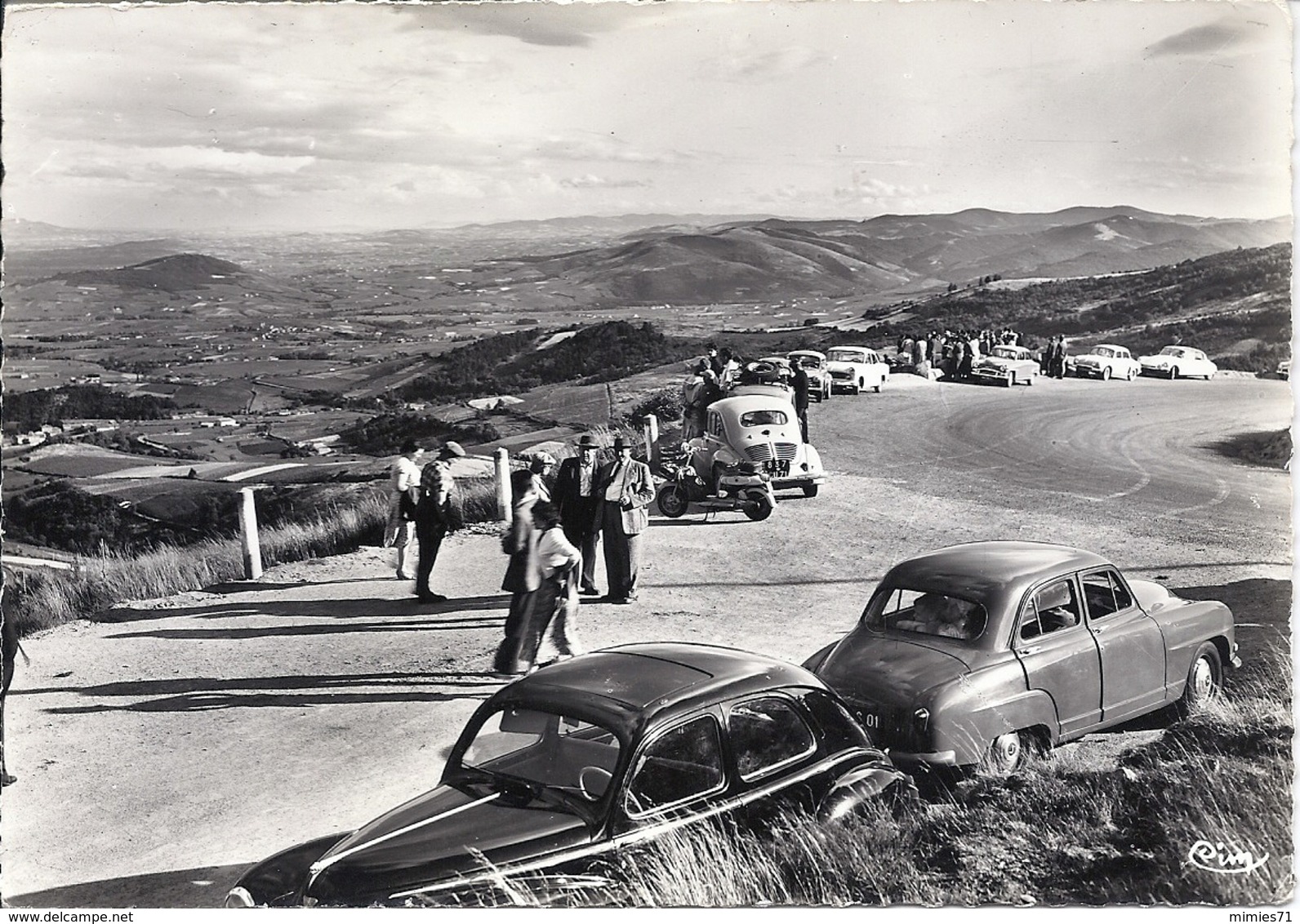 CPA 69 CHIROUBLES Automobile Voitures - Autres & Non Classés