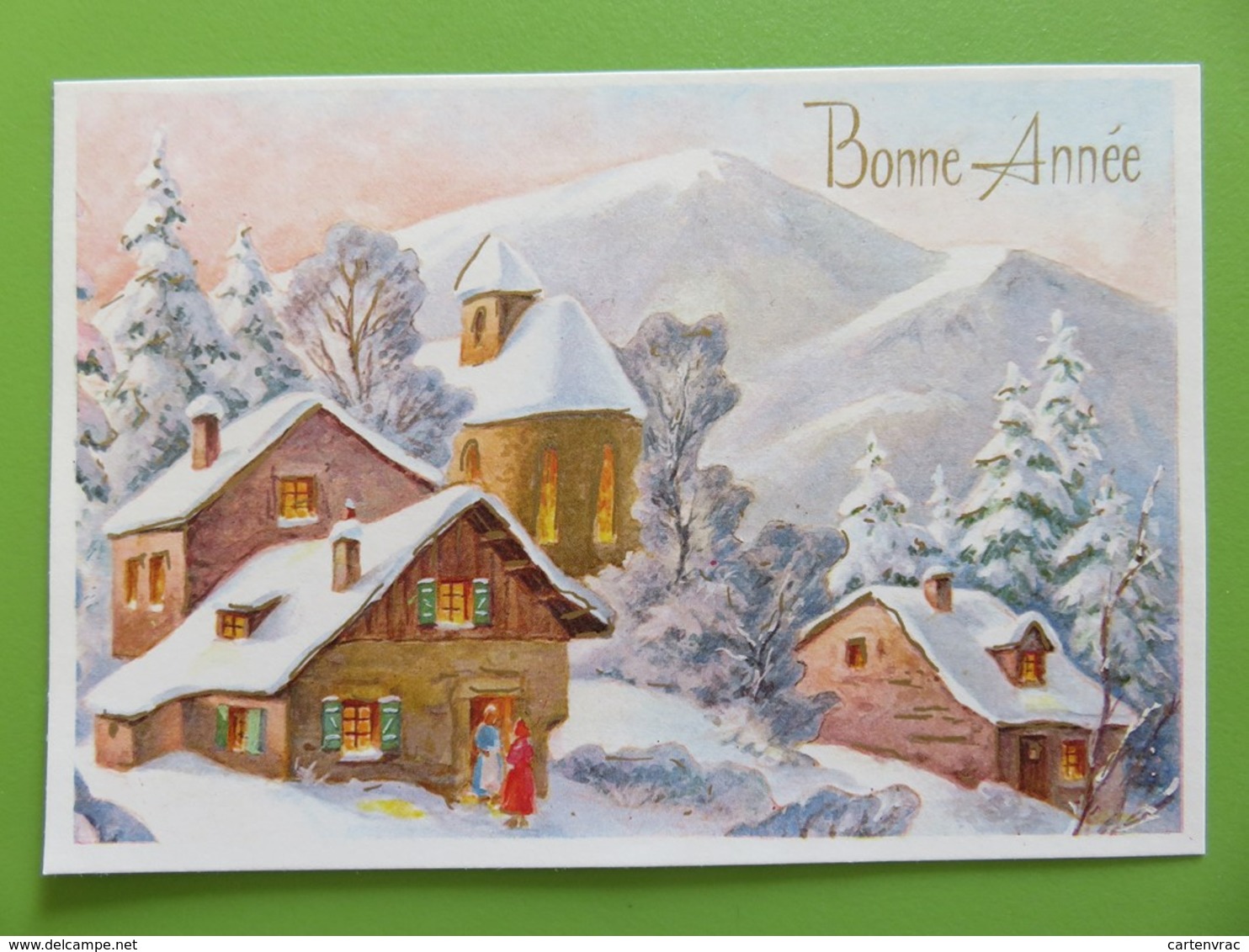 Carte Postale Bonne Année - Chalet Montagnard Et église Sous La Neige - Deux Dames Devant La Porte - Anno Nuovo