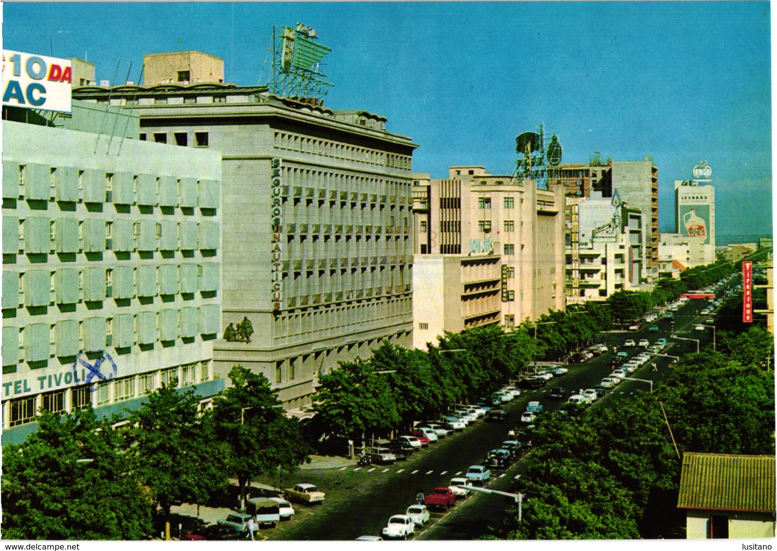 Lourenço Marques, Avenida Da Republica, Cars Voitures  - Moçambique Mozambique - Mozambique