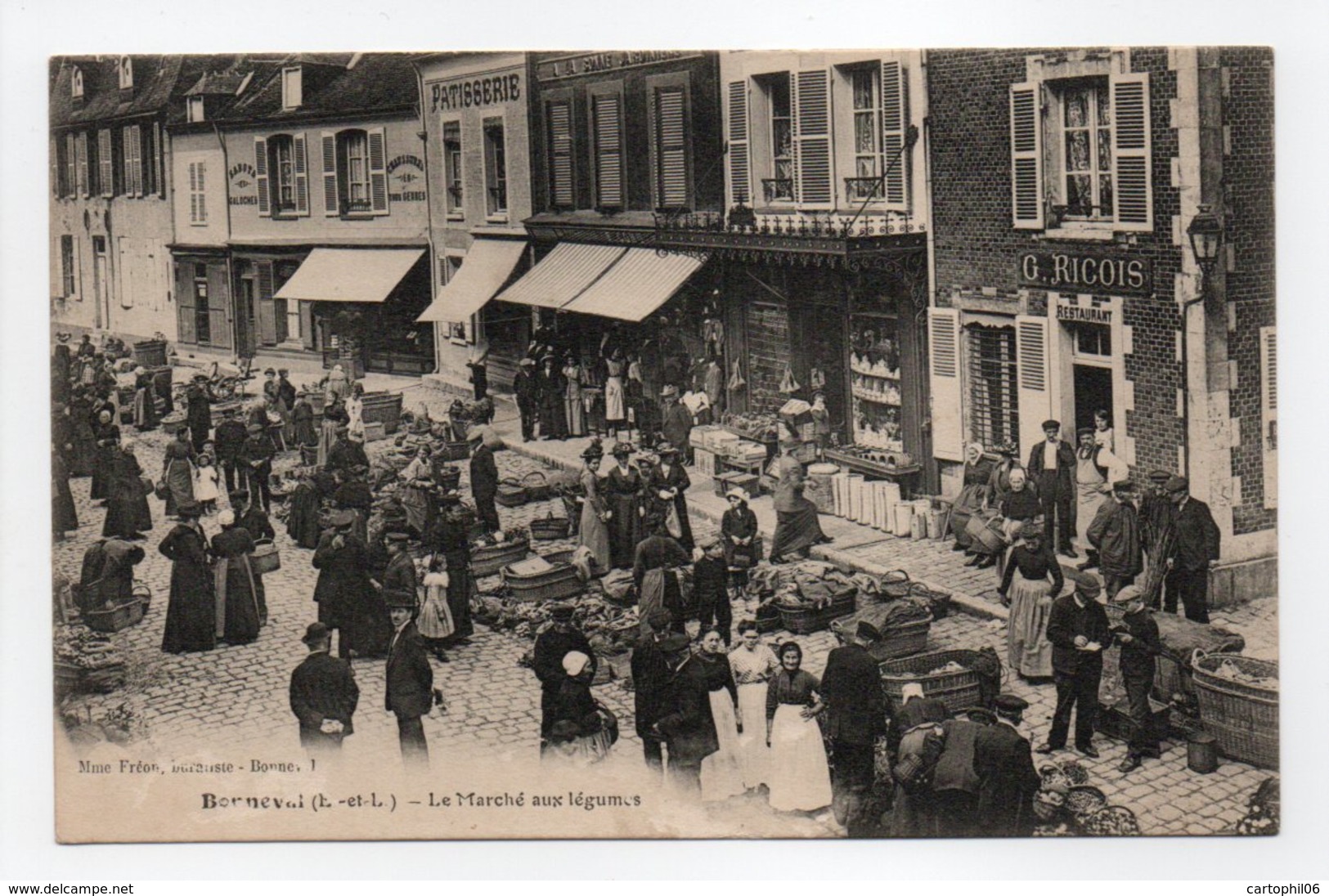 - CPA BONNEVAL (28) - Le Marché Aux Légumes (belle Animation) - Edition Mme Fréon - - Bonneval