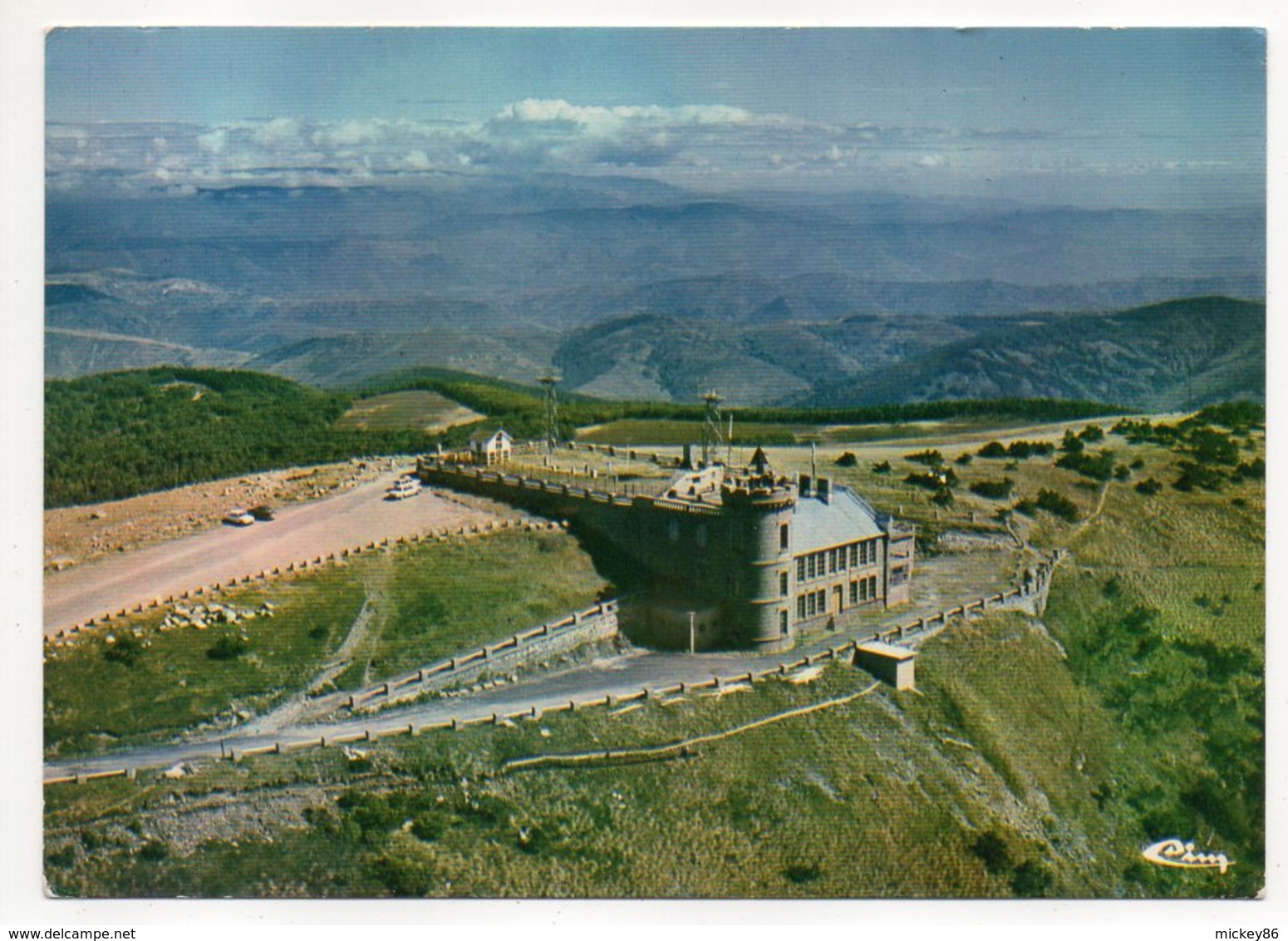 VALLERAUGUE -- 1982 -- Vue Aérienne Du Mont-Aigoual....timbre....cachet - Valleraugue