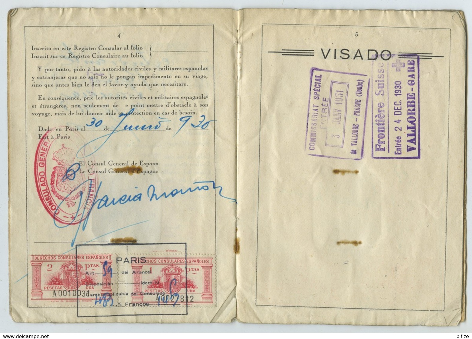 Passeport Délivré En 1930 Au Consulat D'Espagne à Paris . Etudiant Don Enrique Julia Mercadel . Timbres Fiscaux . - Non Classés