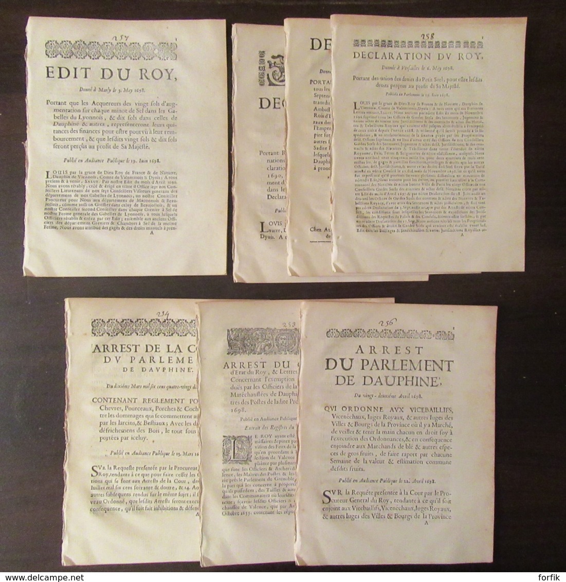 Epoque Louis XV - Documents Anciens Dont Edit Et Déclaration Du Roy, Notamment Pour Le Dauphiné - 1698 - Documentos Históricos