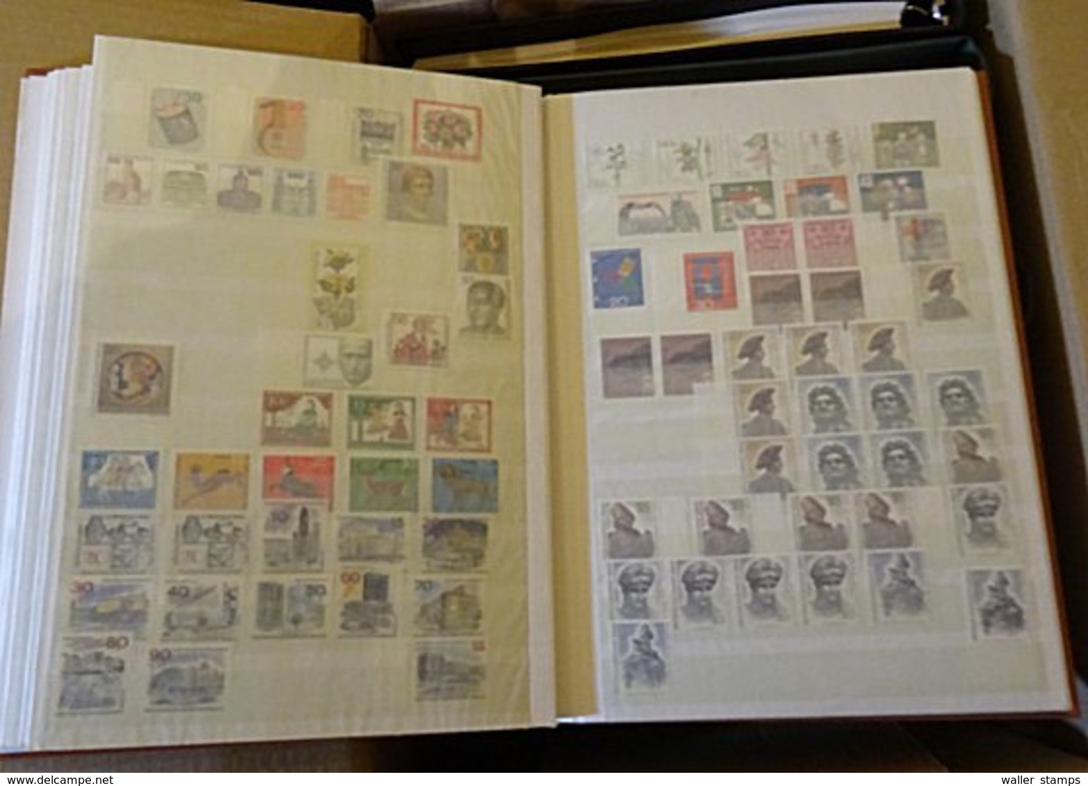 Lot With German Stamps In Albums FREE SCHIPPING IN THE EUROPEAN UNION