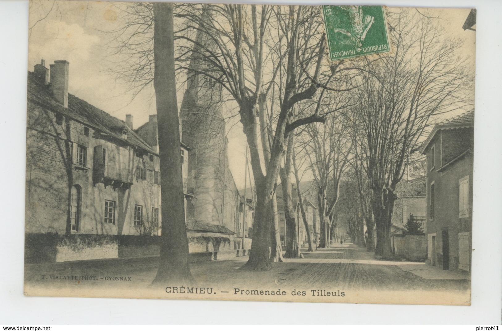 CRÉMIEU - Promenade Des Tilleuls - Crémieu