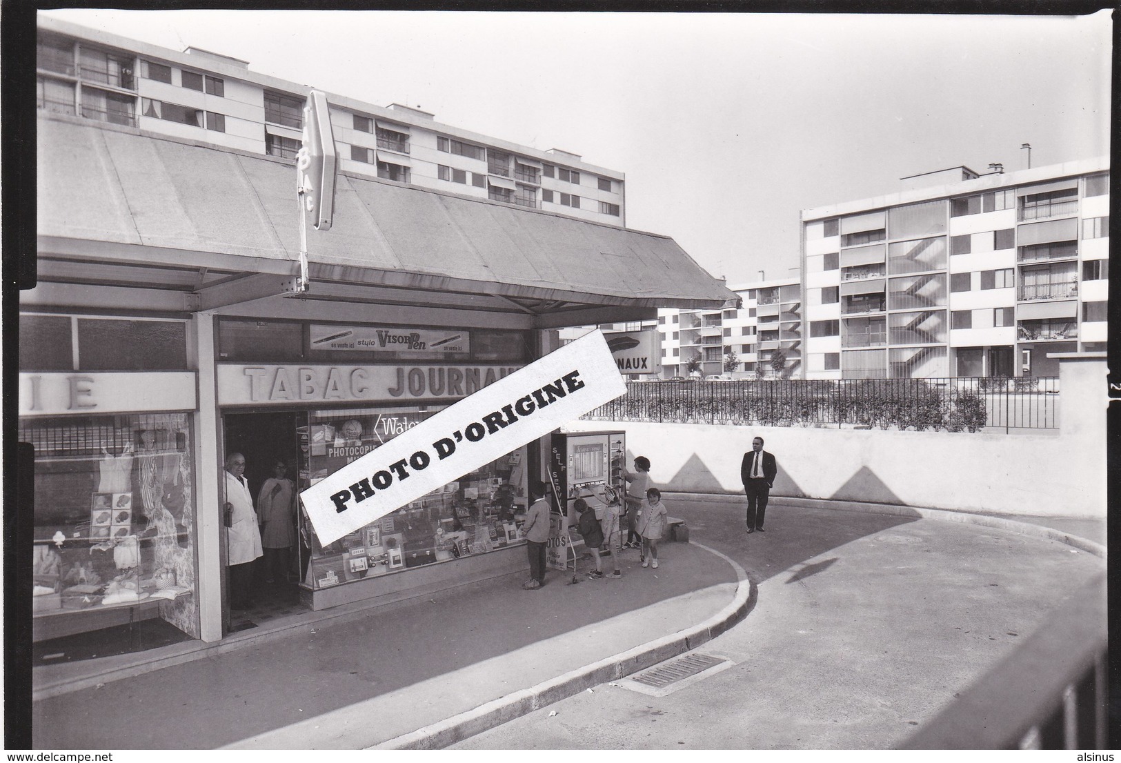 95 - GARGES LES GONESSES - LA DAME BLANCHE -TABAC - JOURNAUX -  VUE N°14 - ESSAI POUR CREATION DE CARTES POSTALES - Garges Les Gonesses