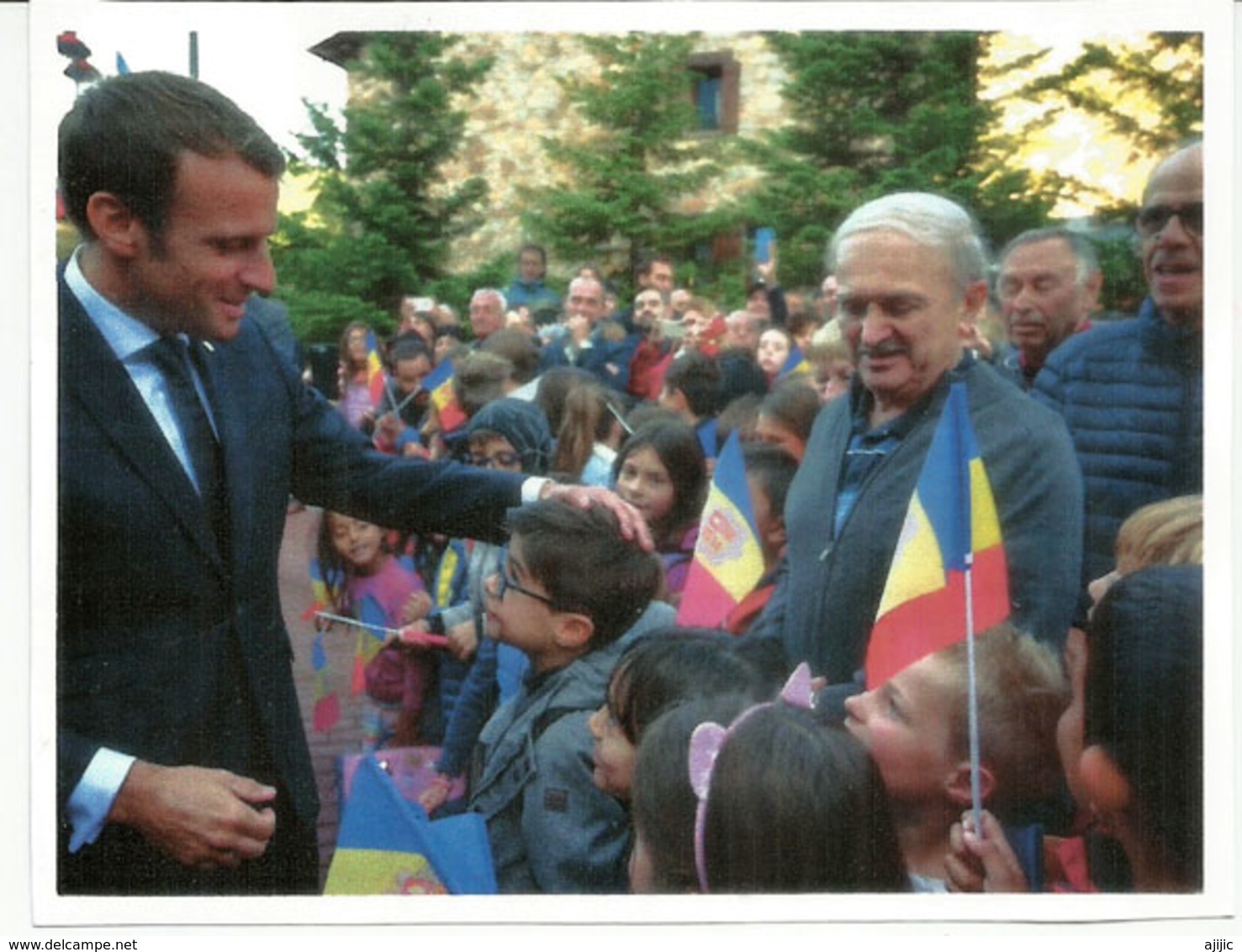 Visite Du President Macron,Co-Prince D'Andorre, Septembre 2019.,au Dos General De Gaulle, Co-Prince, Avec Cachet Andorre - Briefe U. Dokumente