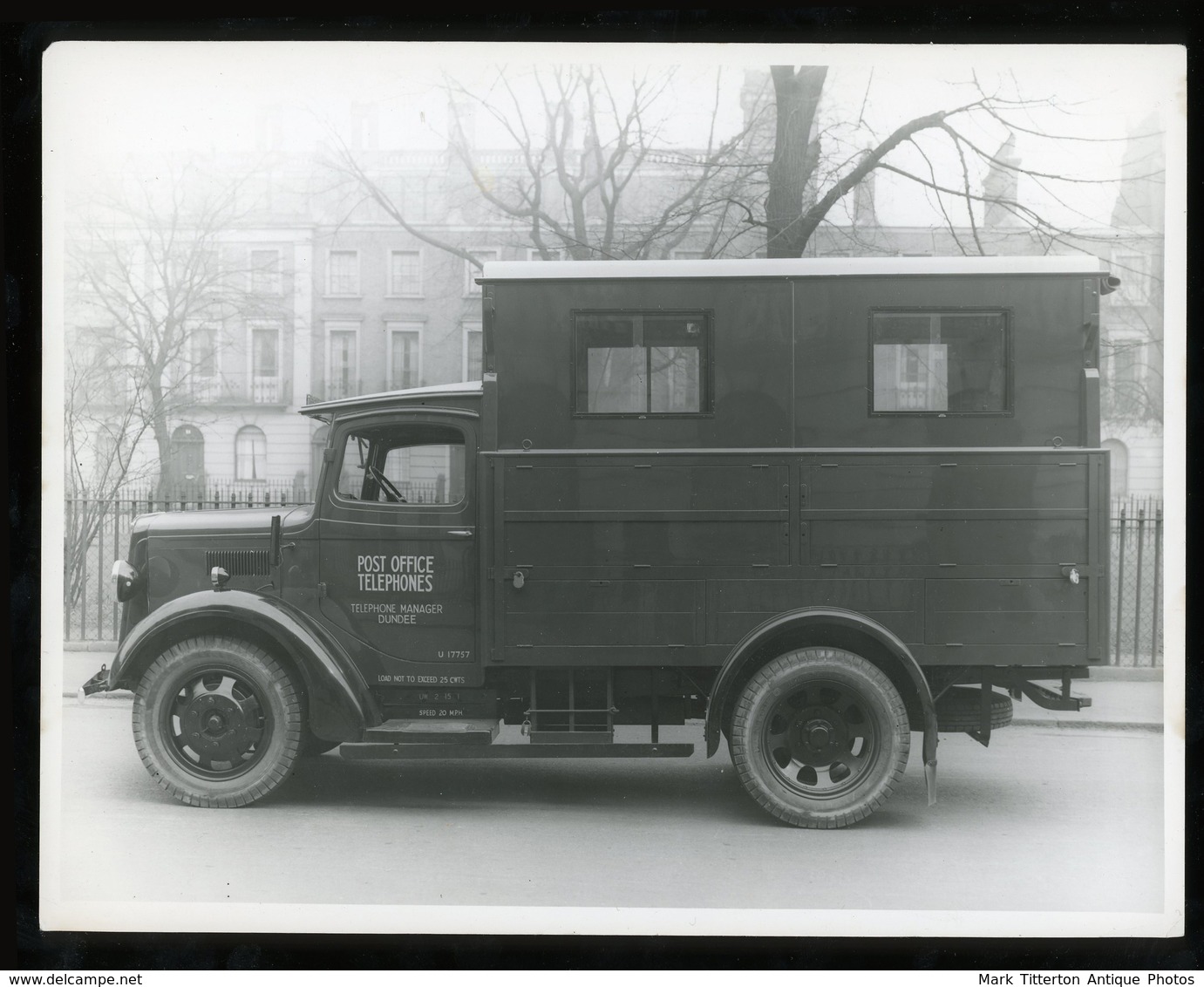 Original Photograph - Post Office Telephones - Truck - C.1940s (22 X 16cm) - Autres & Non Classés