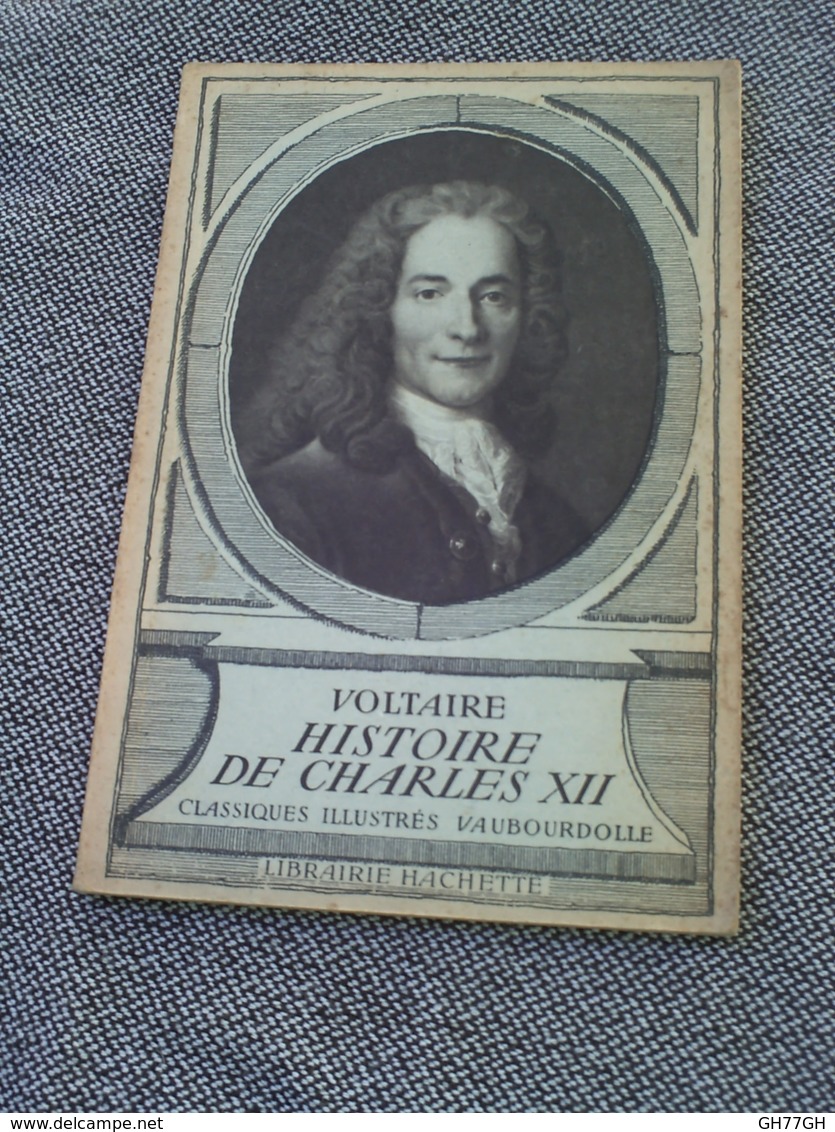 Pack 22 books: Voltaire, Molière, Alfred de Musset, Corneille, Racine...lot de 22 "classiques Larousse et Vaubourdolle"