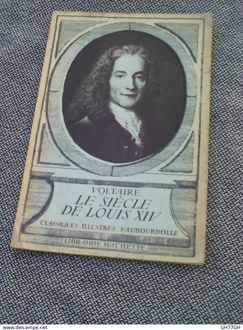 Pack 22 books: Voltaire, Molière, Alfred de Musset, Corneille, Racine...lot de 22 "classiques Larousse et Vaubourdolle"