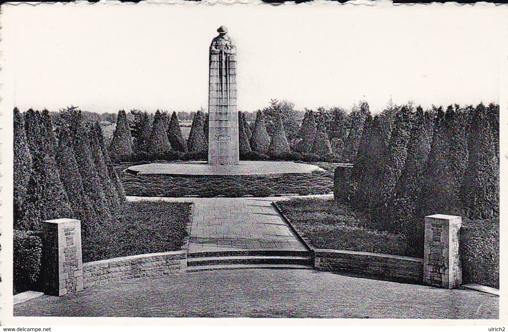 CPA St-Julien - Monument Canadien  (46700) - Langemark-Poelkapelle