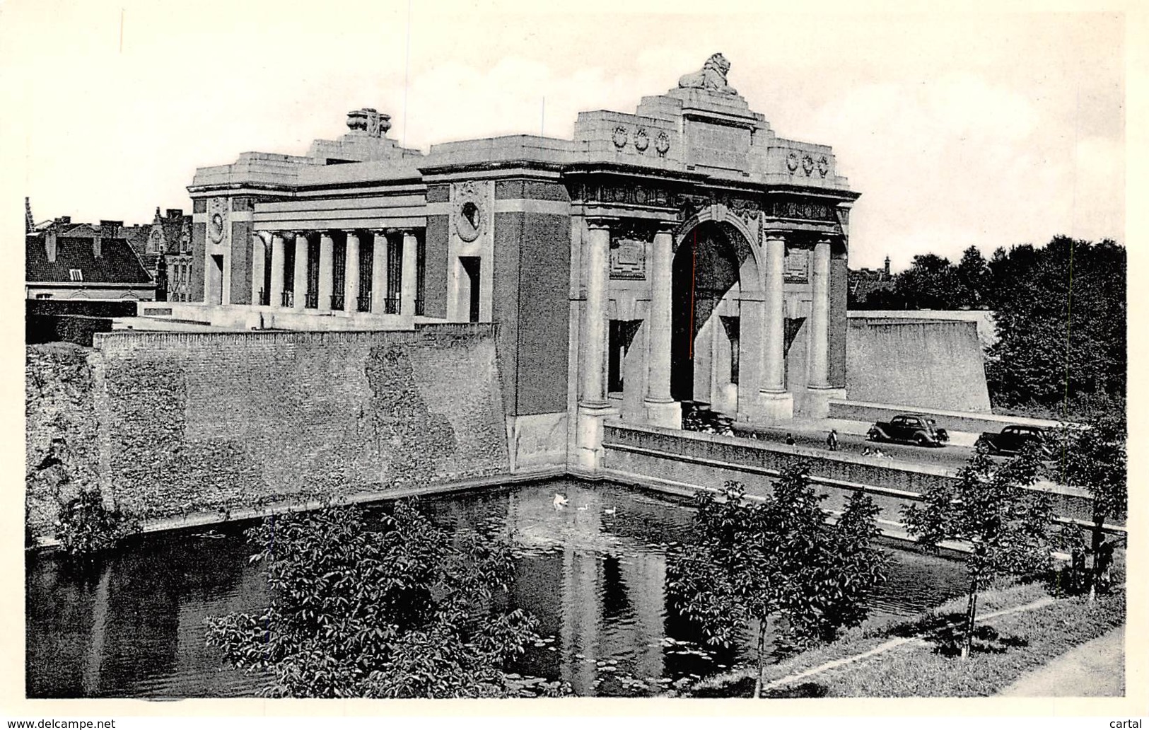 IEPER - Menenpoort.  Gedenkteken Der Britse Helden - Ieper