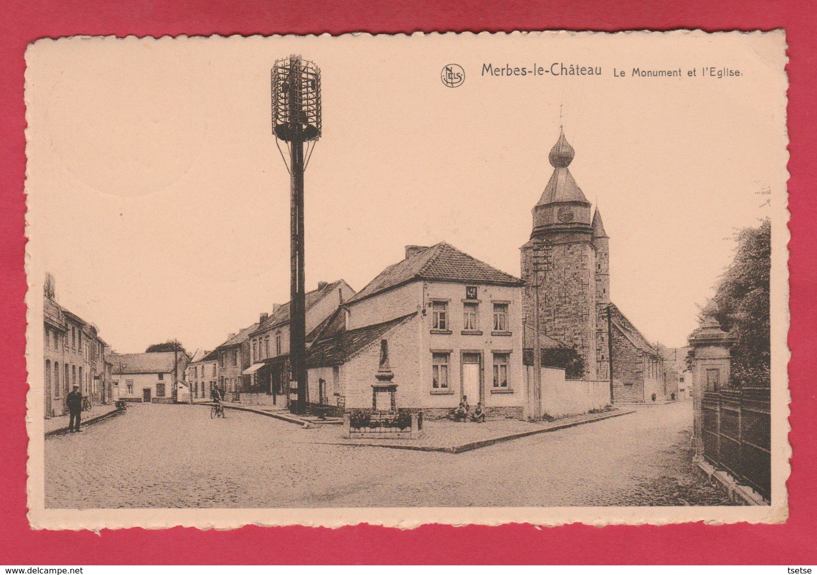 Merbes-le-Château - Le Monument Et L'Eglise - 1954 ( Voir Verso ) - Merbes-le-Château