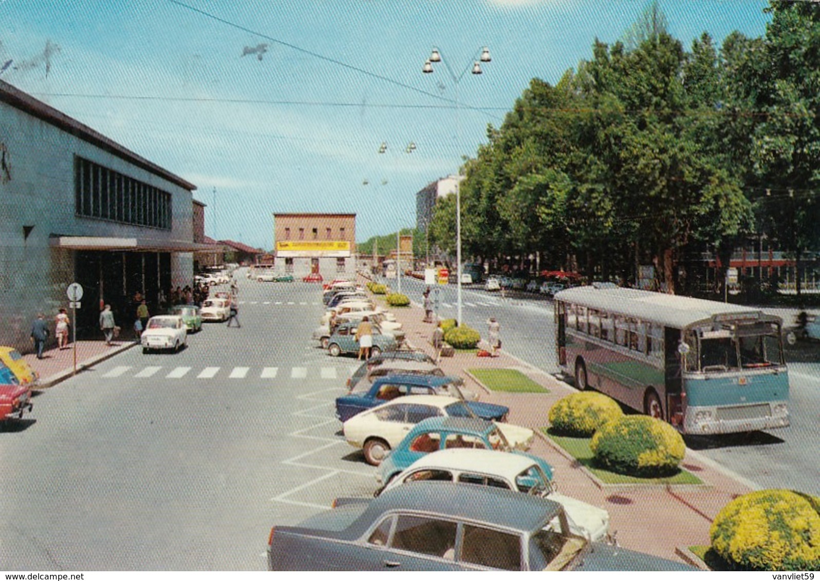 ALESSANDRIA-STAZIONE FERROVIARIA-CORRIERA-PULMAN-AUTOBUS-CARTOLINA VERA FOTOGRAFIA VIAGGIATA IL 18-11-1975 - Alessandria