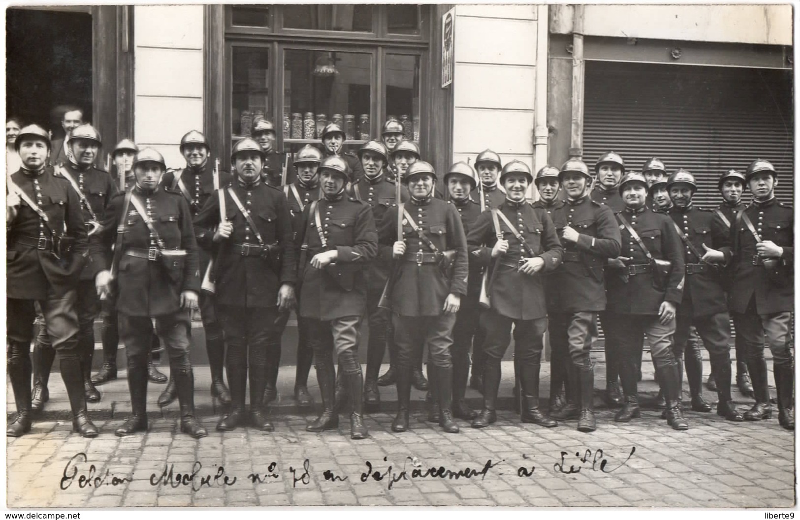 Lile 1930 Peloton De La Garde Mobile N°78 Devanture Magasin  Carte Photo Bière Bonbons - Lille