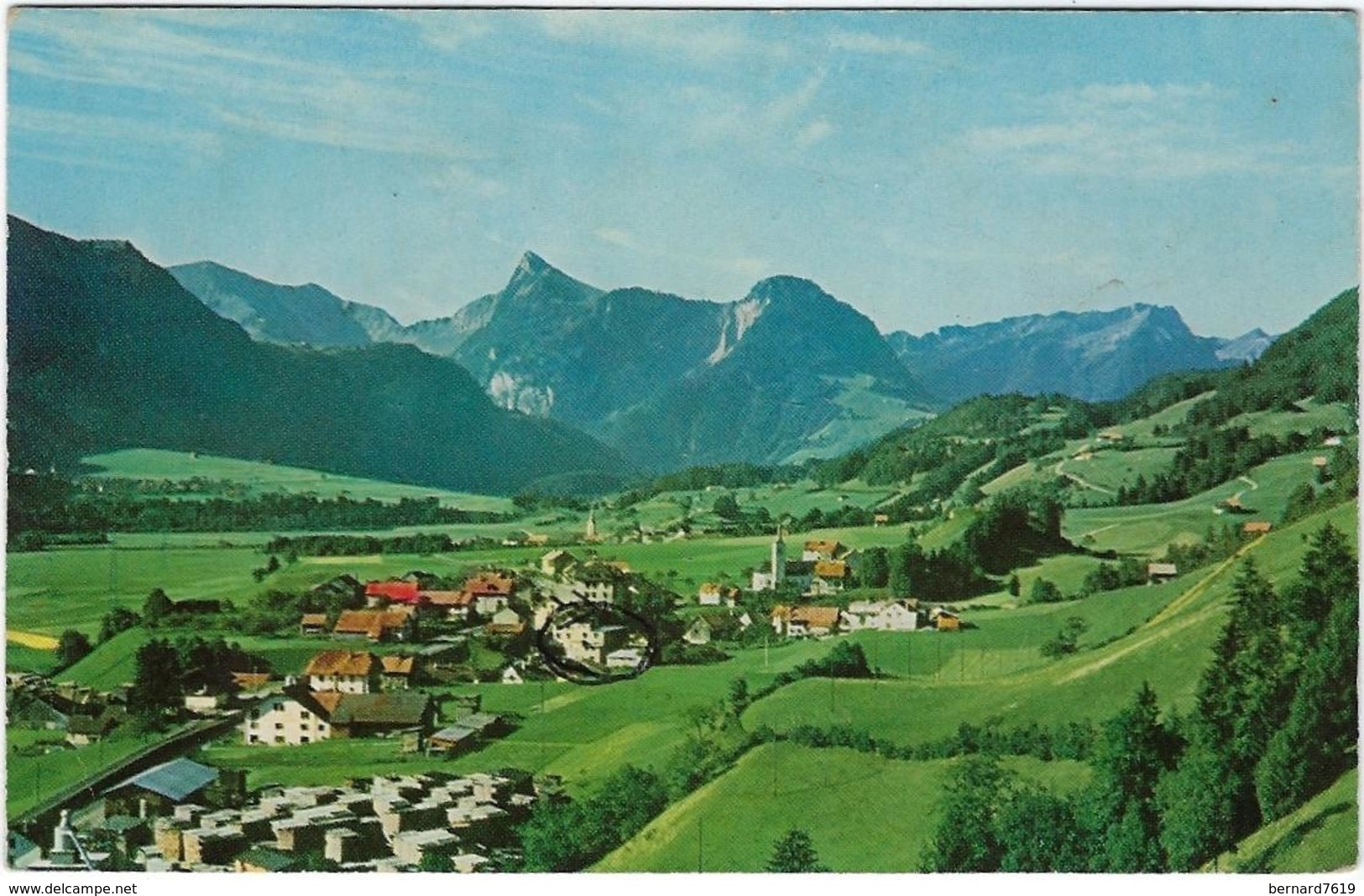 Suisse   Neirivue Et Albeuve  Dt De Corjon,rochers De Naye Et Dt De Jaman - Albeuve