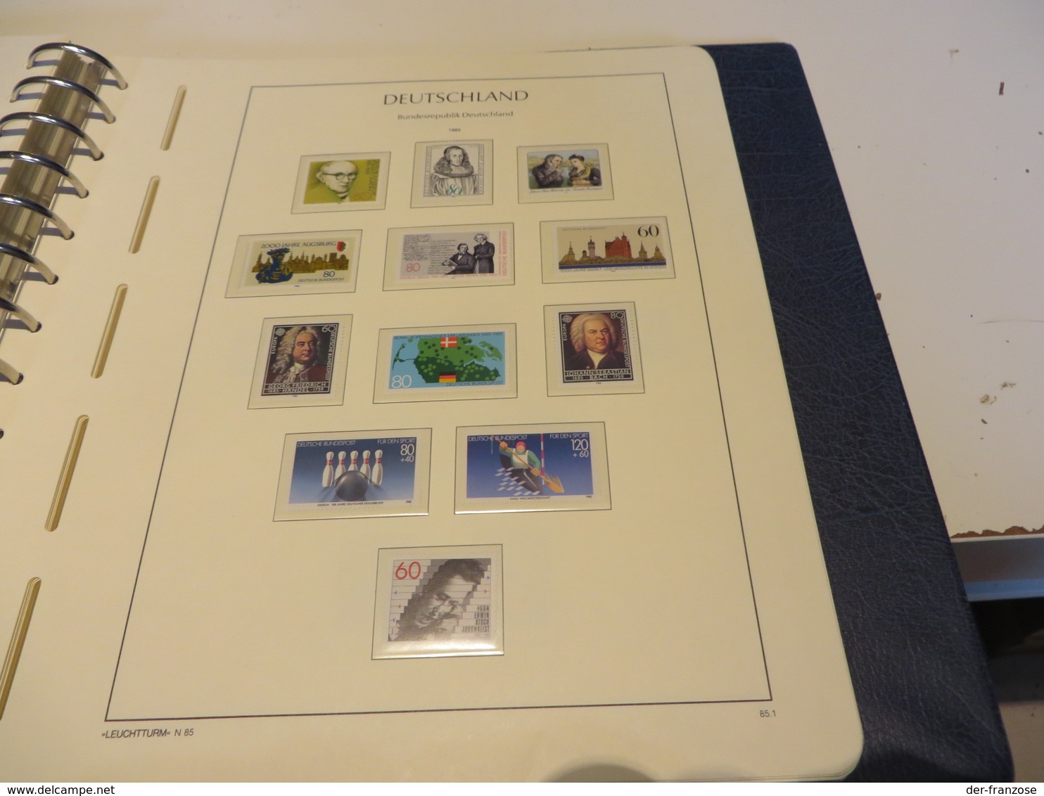 DEUTSCHLAND  1970 bis 1989  LEUCHTTURM - FALZLOS - VORDRUCKTEX  mit   ** /  MARKEN im BINDER