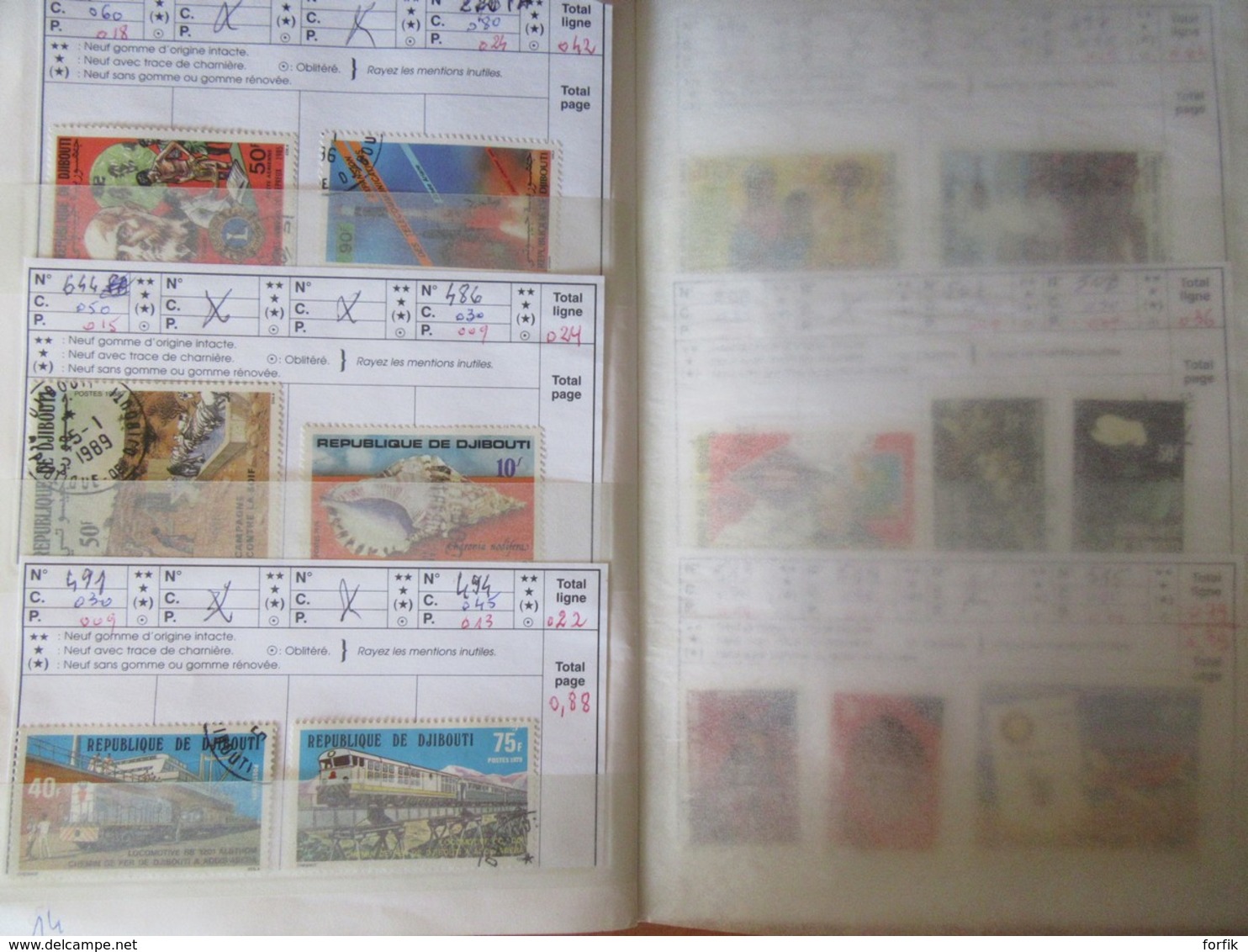 Achat immédiat - Carnet de timbres Ex-Colonies françaises dont Algérie, Cameroun, etc... - Oblitérés + qqles neufs